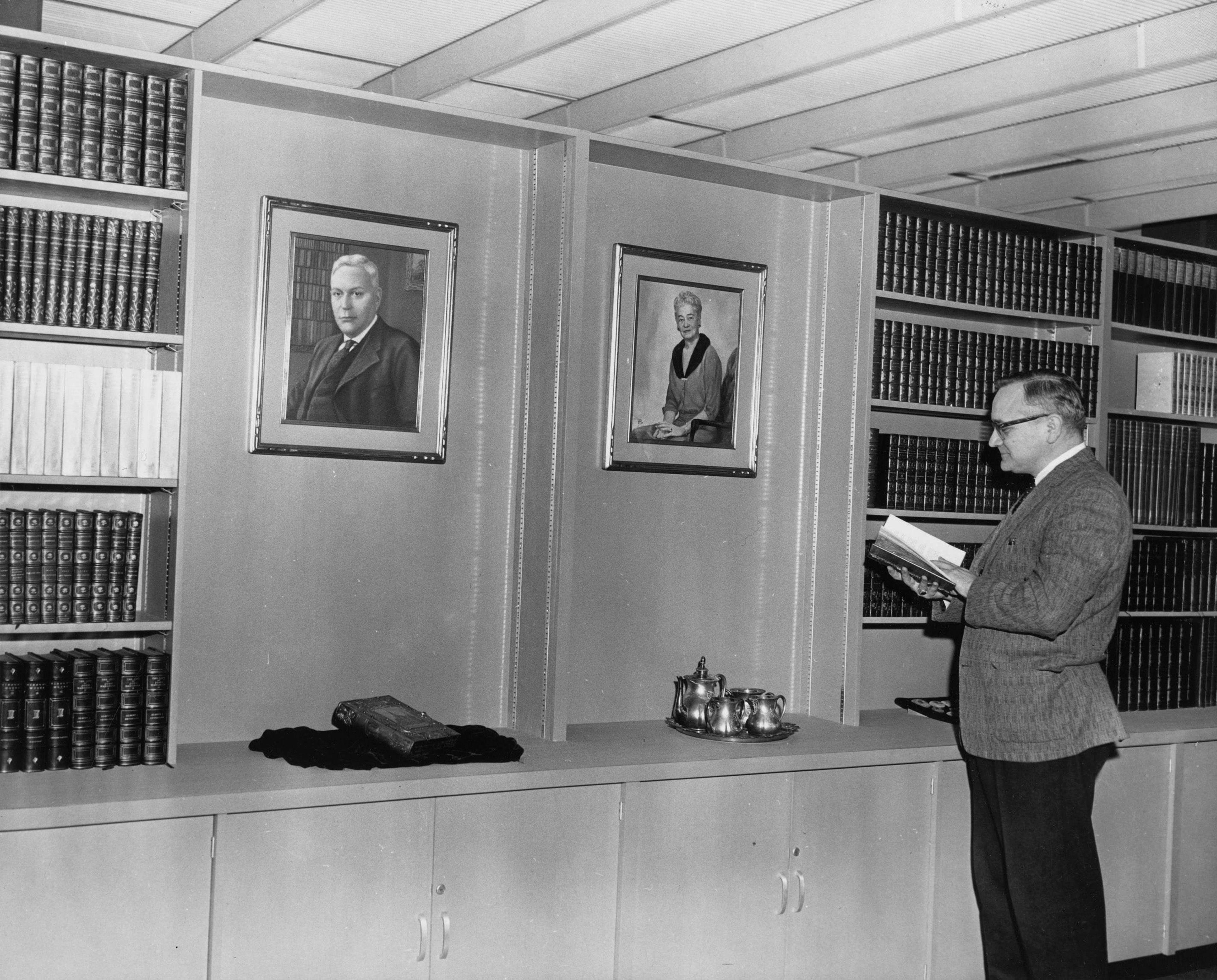 The Silver and Gold Book is seen on display on the second floor of the University of Idaho library in 1962.