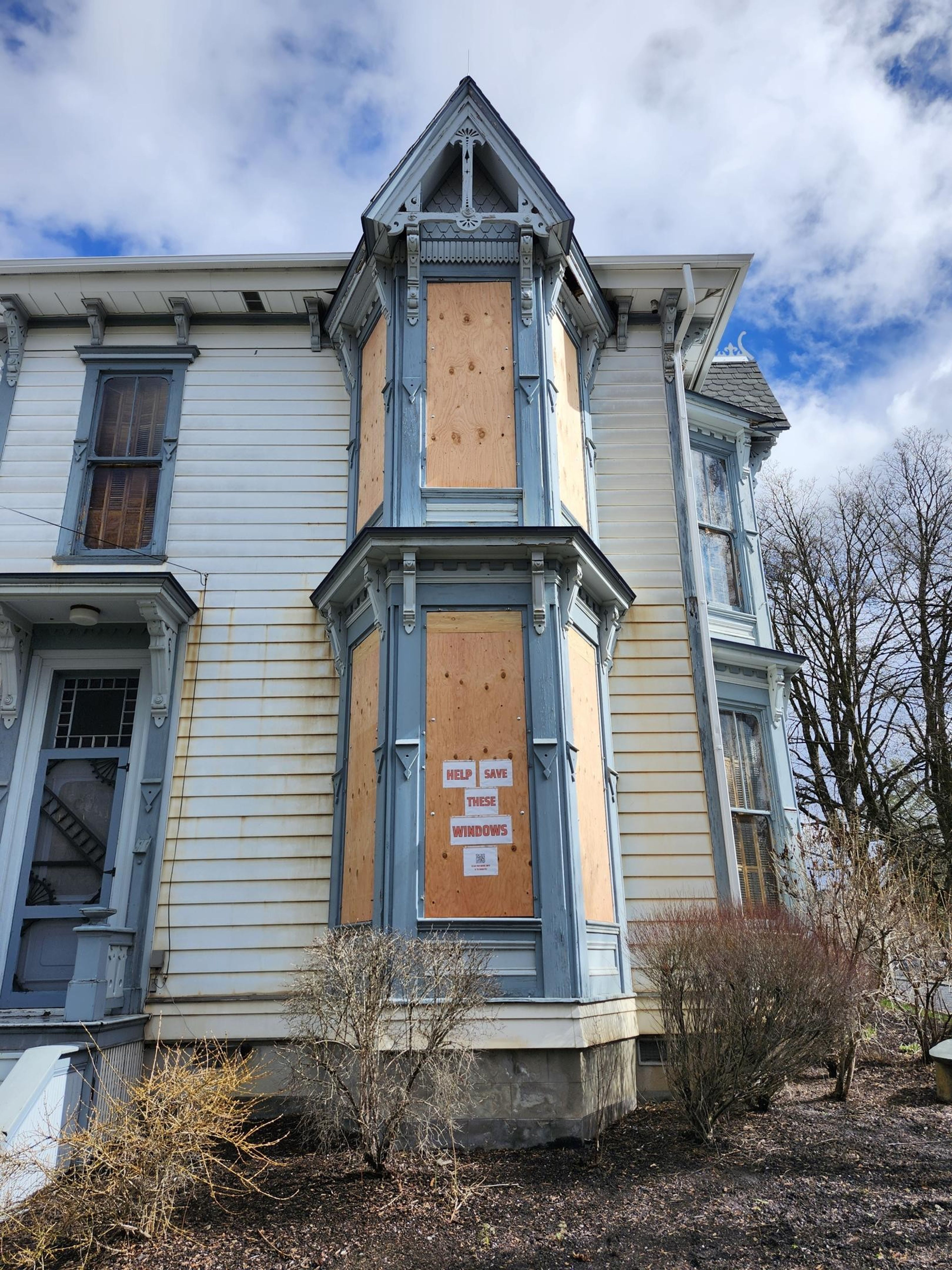 Phase one of the McConnell Mansion Window Project is underway in Moscow. Plywood covers the window openings with the restoration work done offsite. Readers can learn more about the project at latahcountyhistoricalsociety.org/window-project. Photo submitted by Hayley Noble.