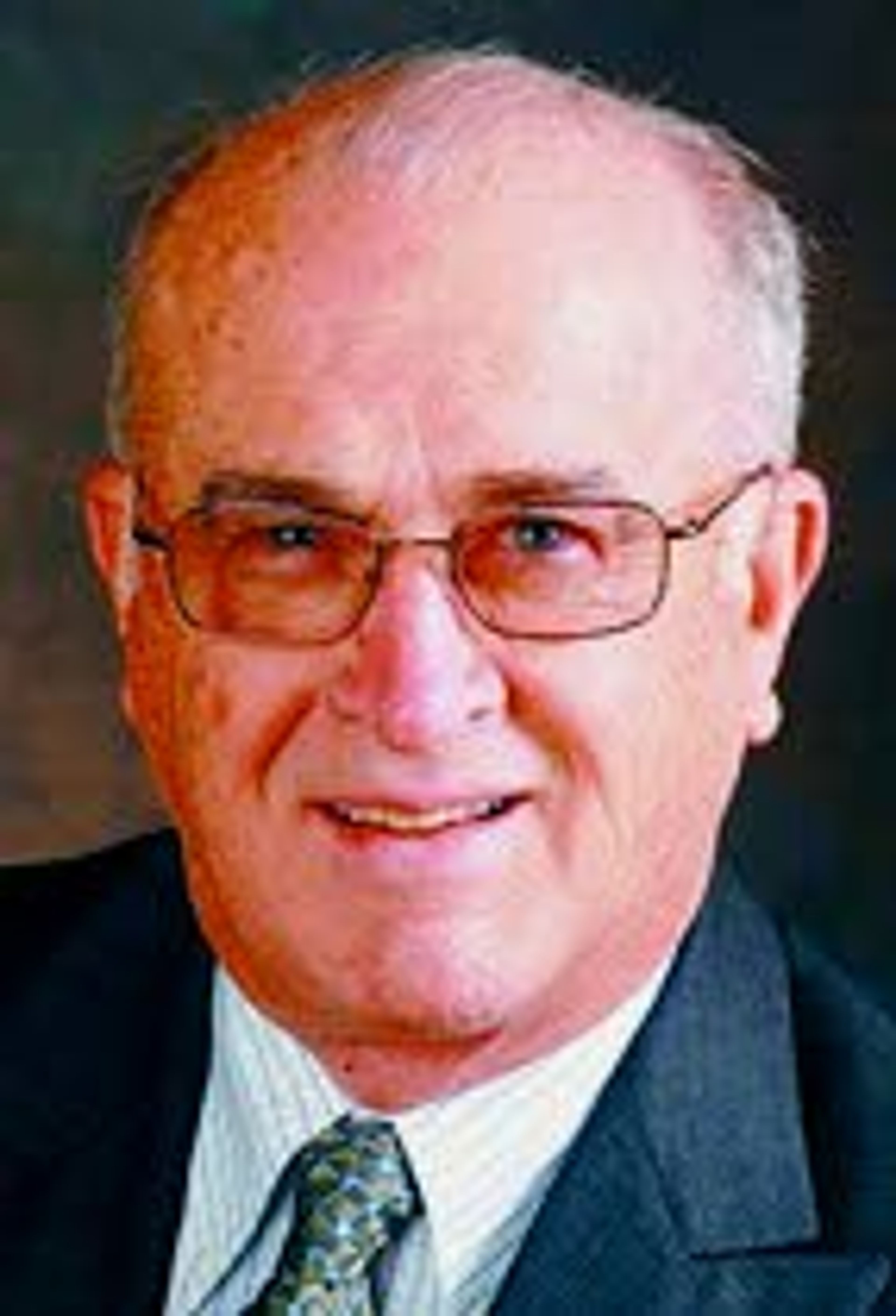 OBITUARY William Donald Mackin