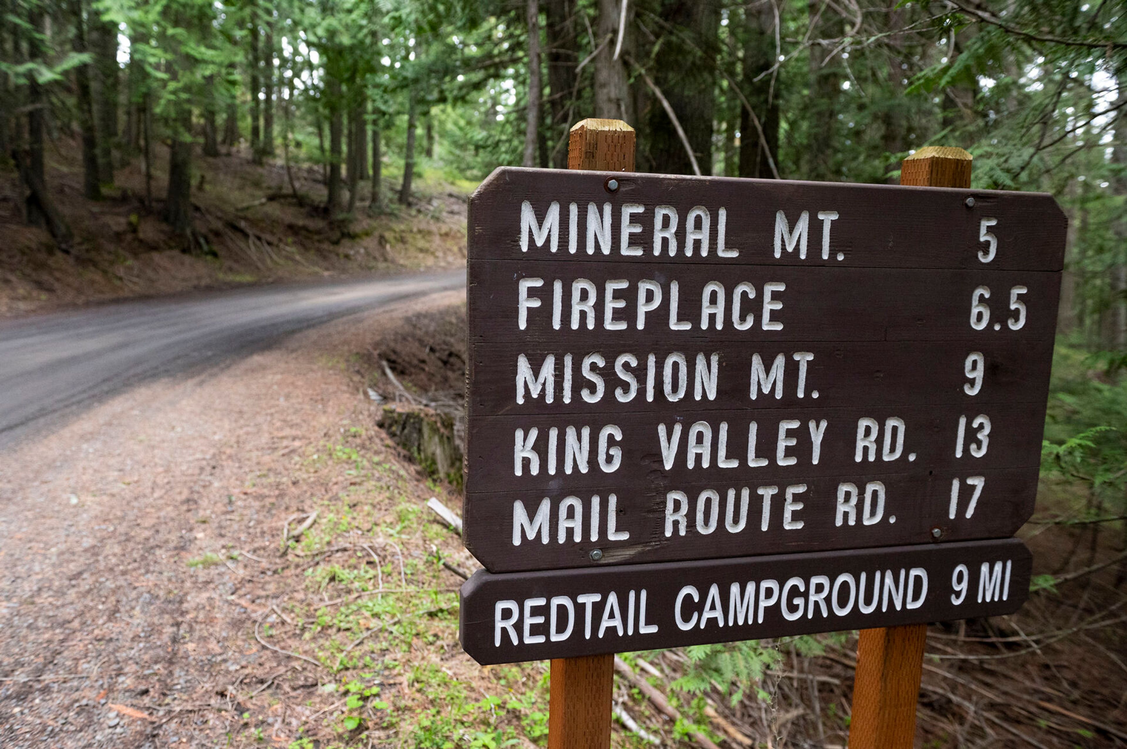 A road sign indicates key trail markers at Mary McCroskey State Park in Farmington.