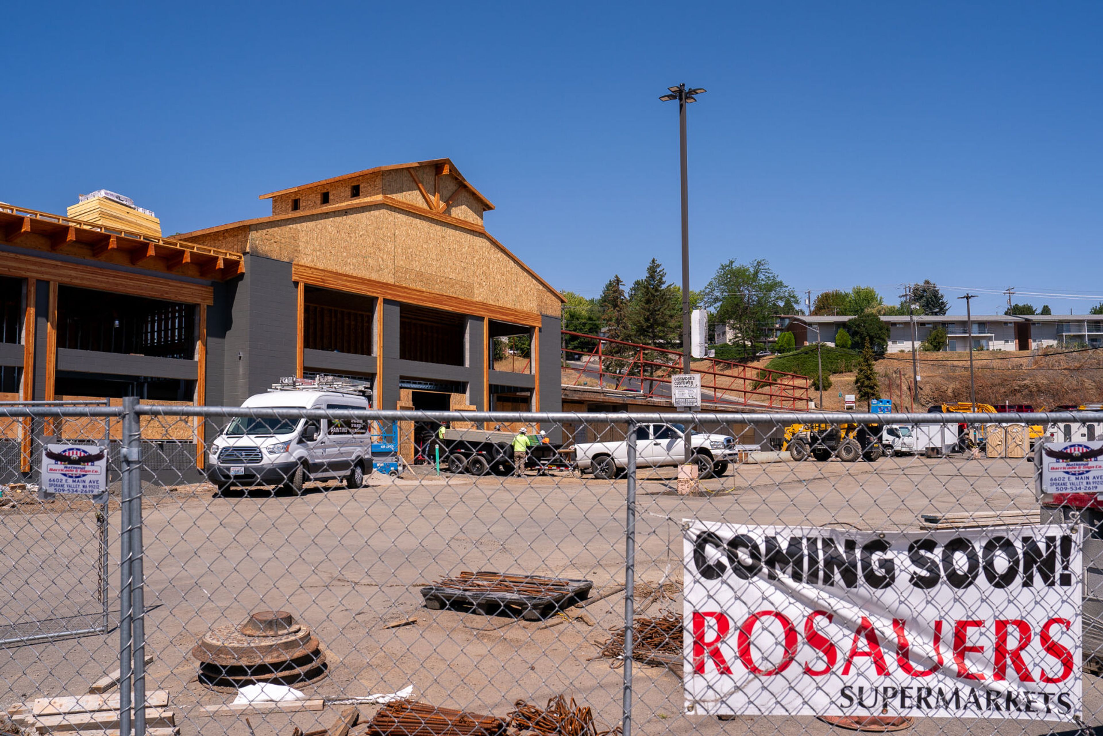 Pullman Rosauers preps for fall opening