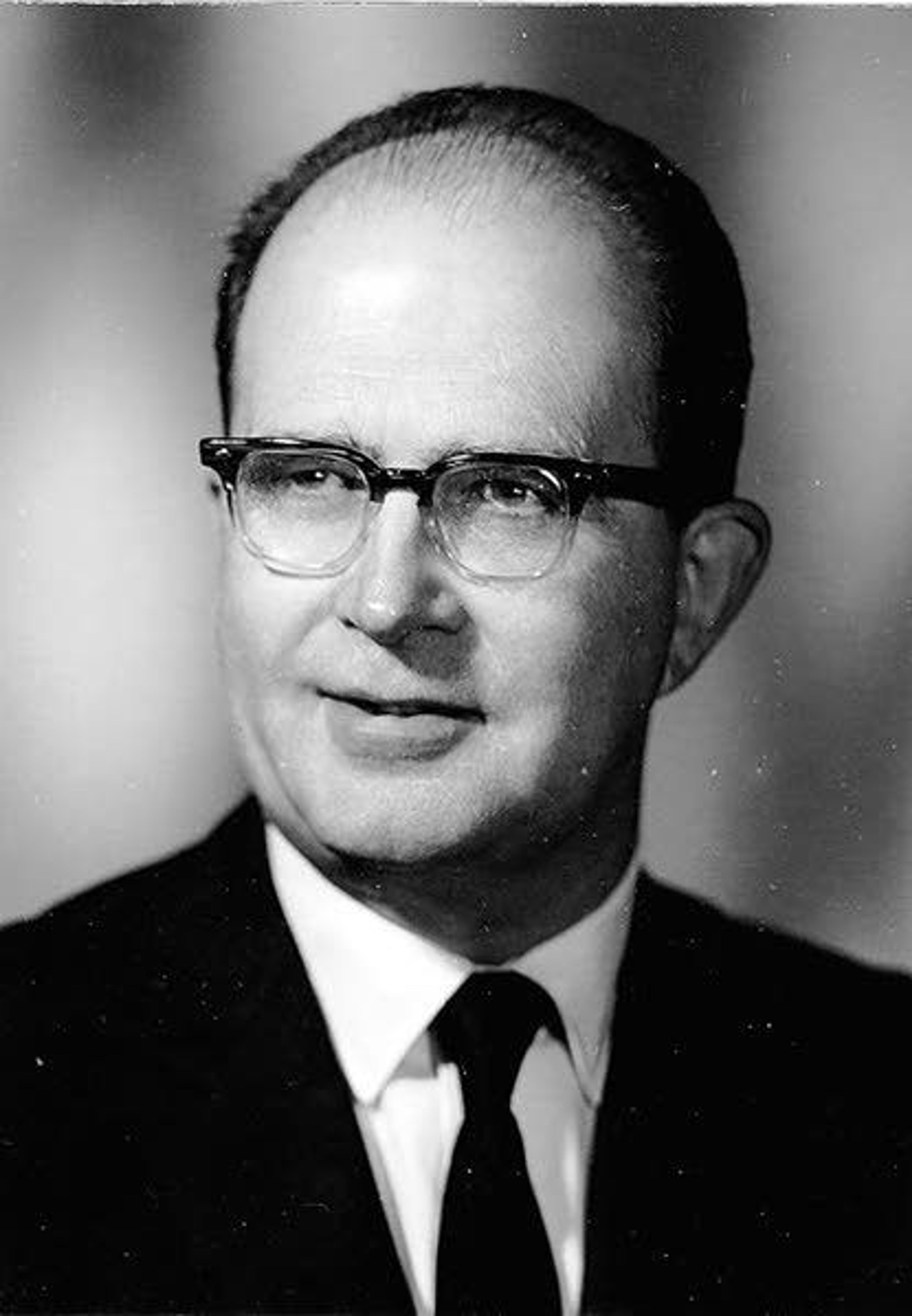 Dr. John Martin Ayers, Sr., M.D., 99, of Grangeville