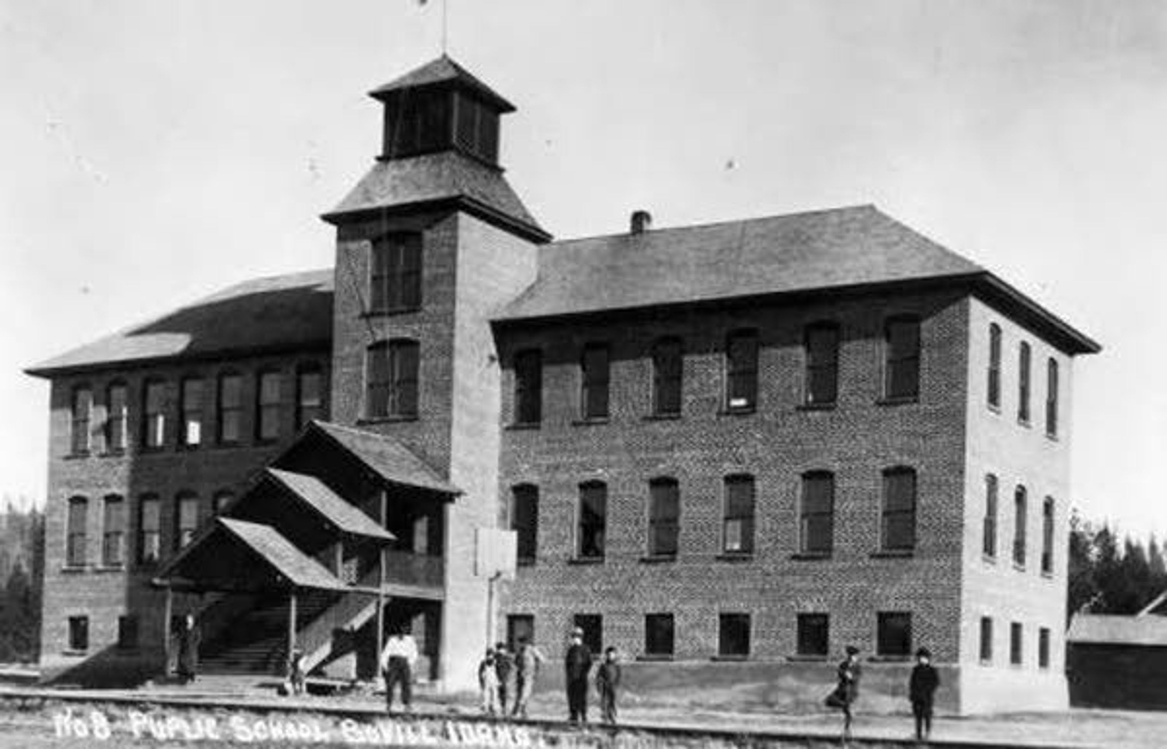 Bovill Public School, 1914