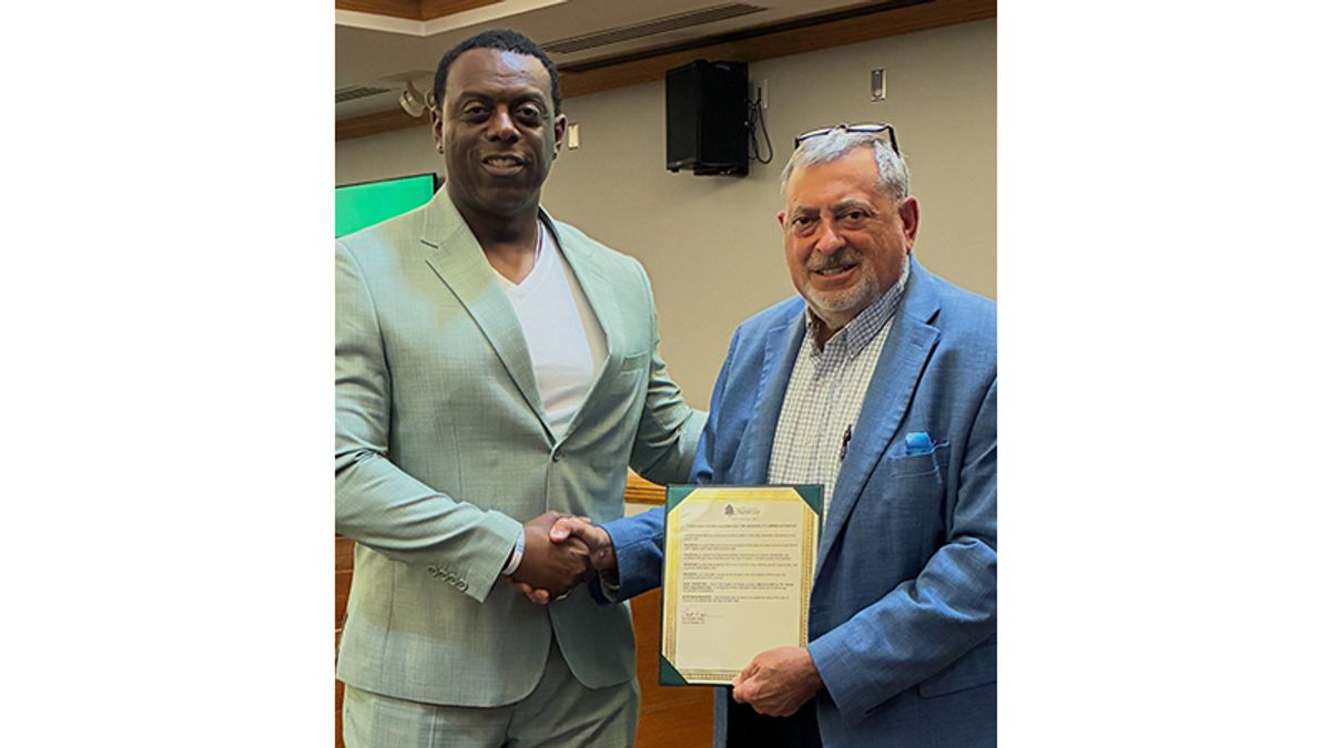 Scott honored for service to community