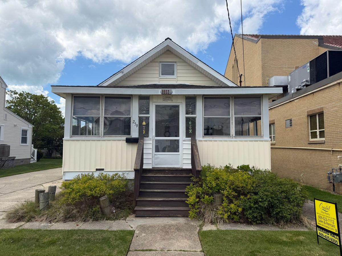 Bungalow's Demolition OK'd Despite a Nostalgic Plea