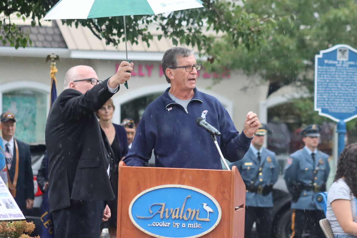 Retired NYPD Officer Recalls Heroic Efforts on 9/11