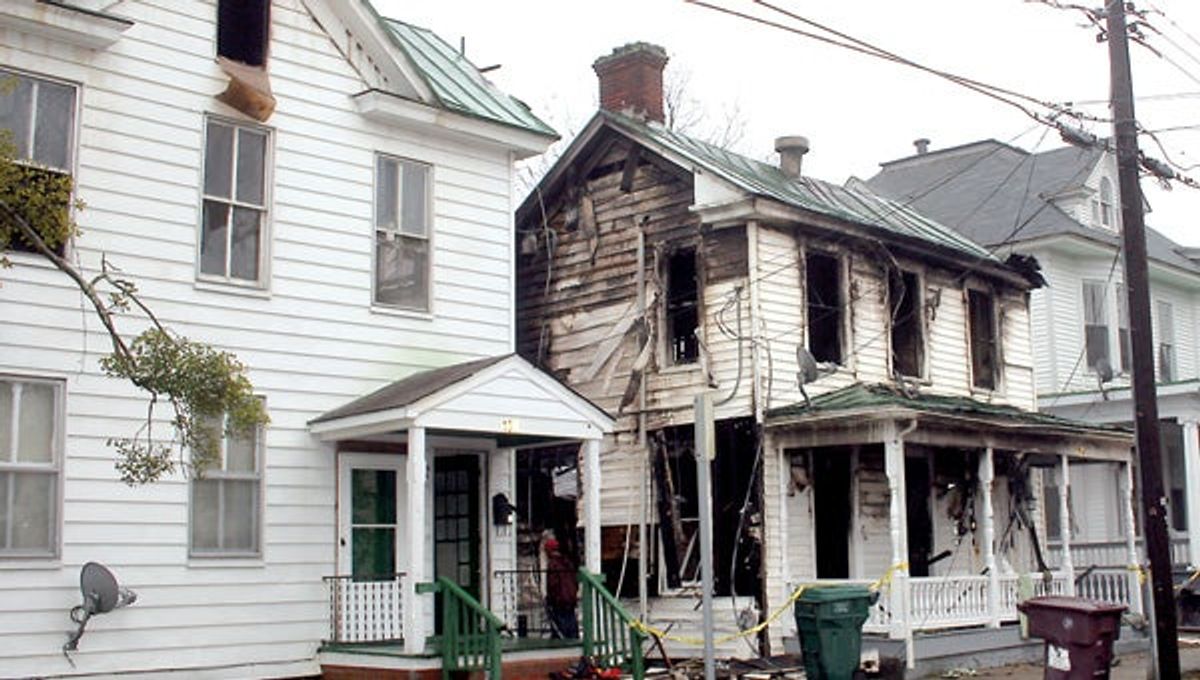 Eight people displaced in fire