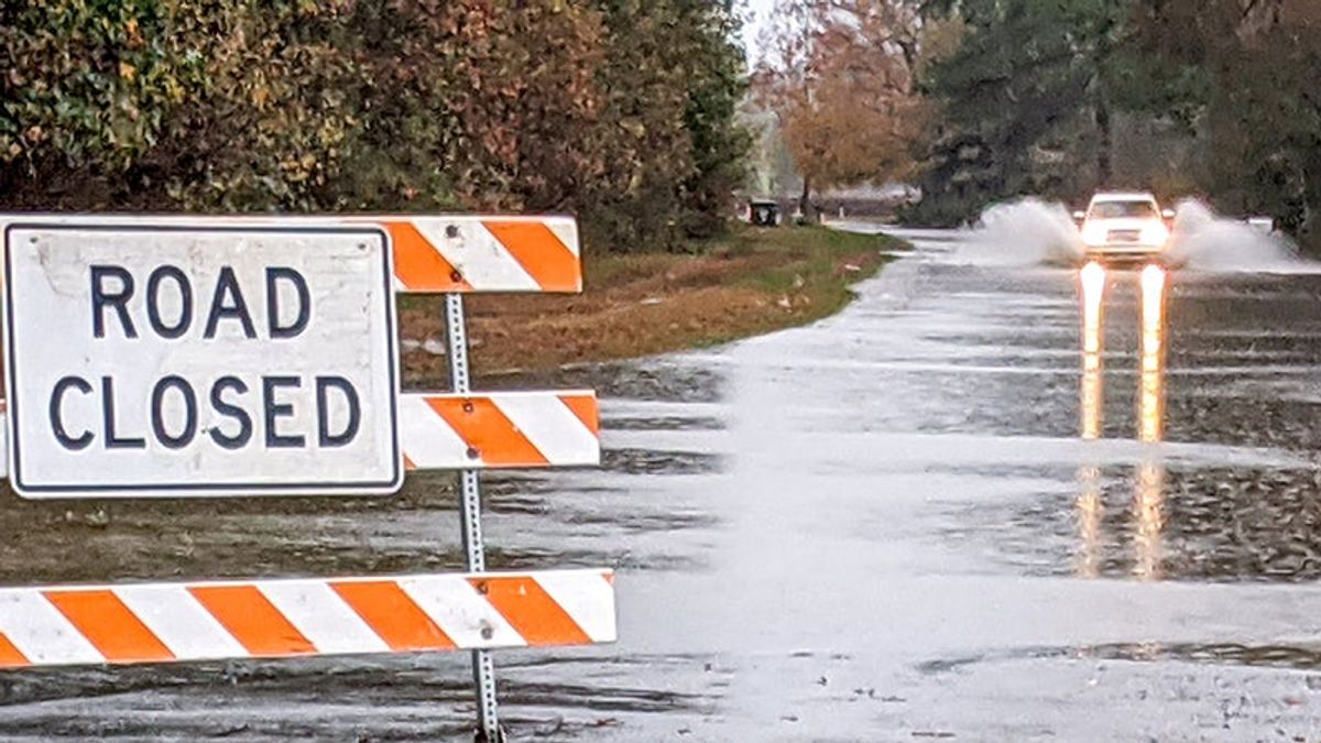 Several inches of rain causes flooding in parts of city