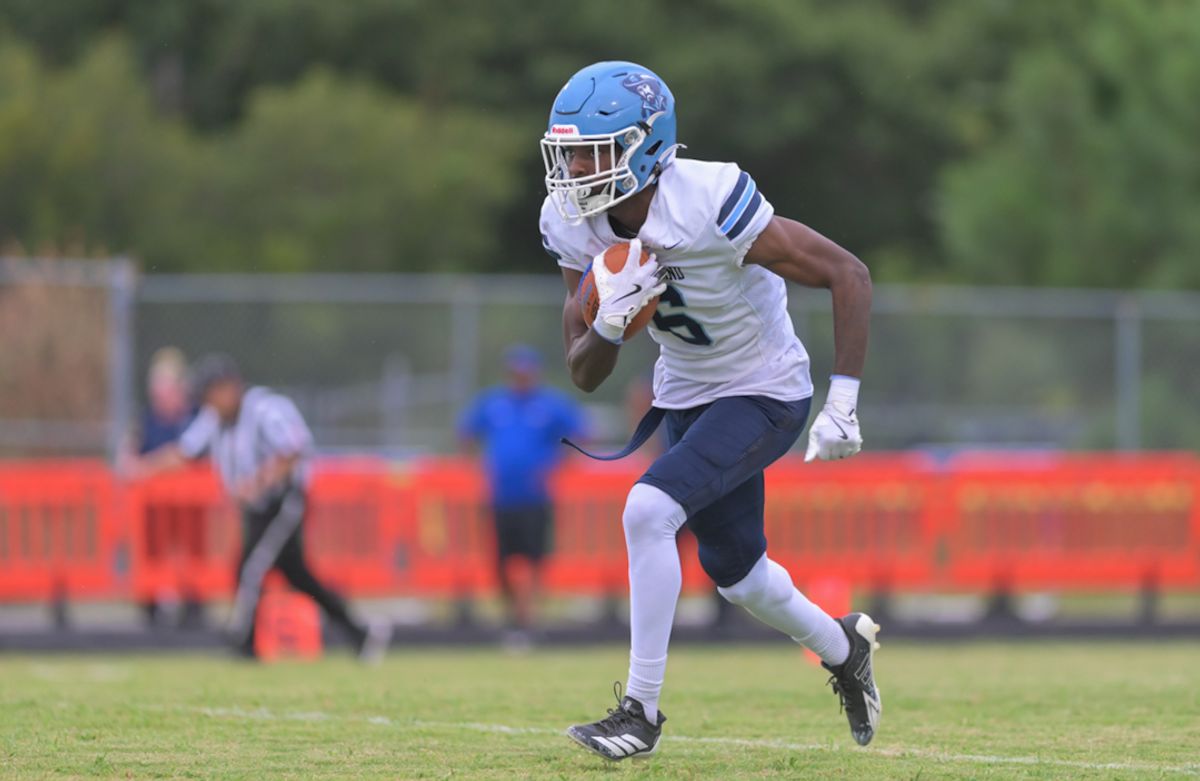 Lakeland opens the season with shutout win over Windsor