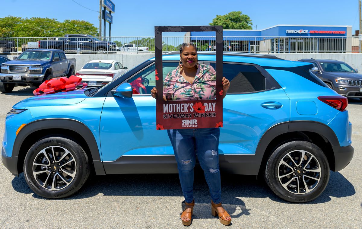 Shifting Gears: Giving a Fighting Mom the Keys to Keep Movin...