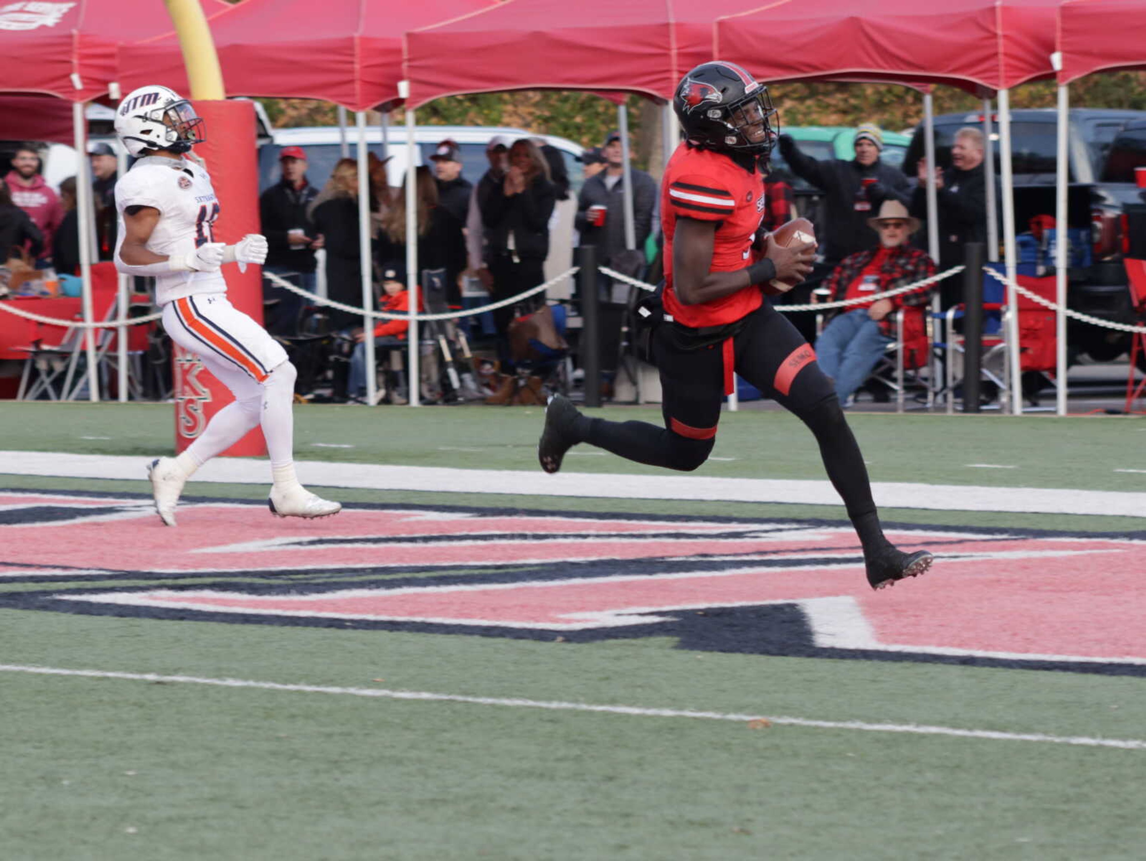 Junior quarterback CJ Ogbonna runs in a touchdown during the Redhawks' game against the UT Martin Skyhawks on Nov. 20. Southeast brought home the win 31-14.