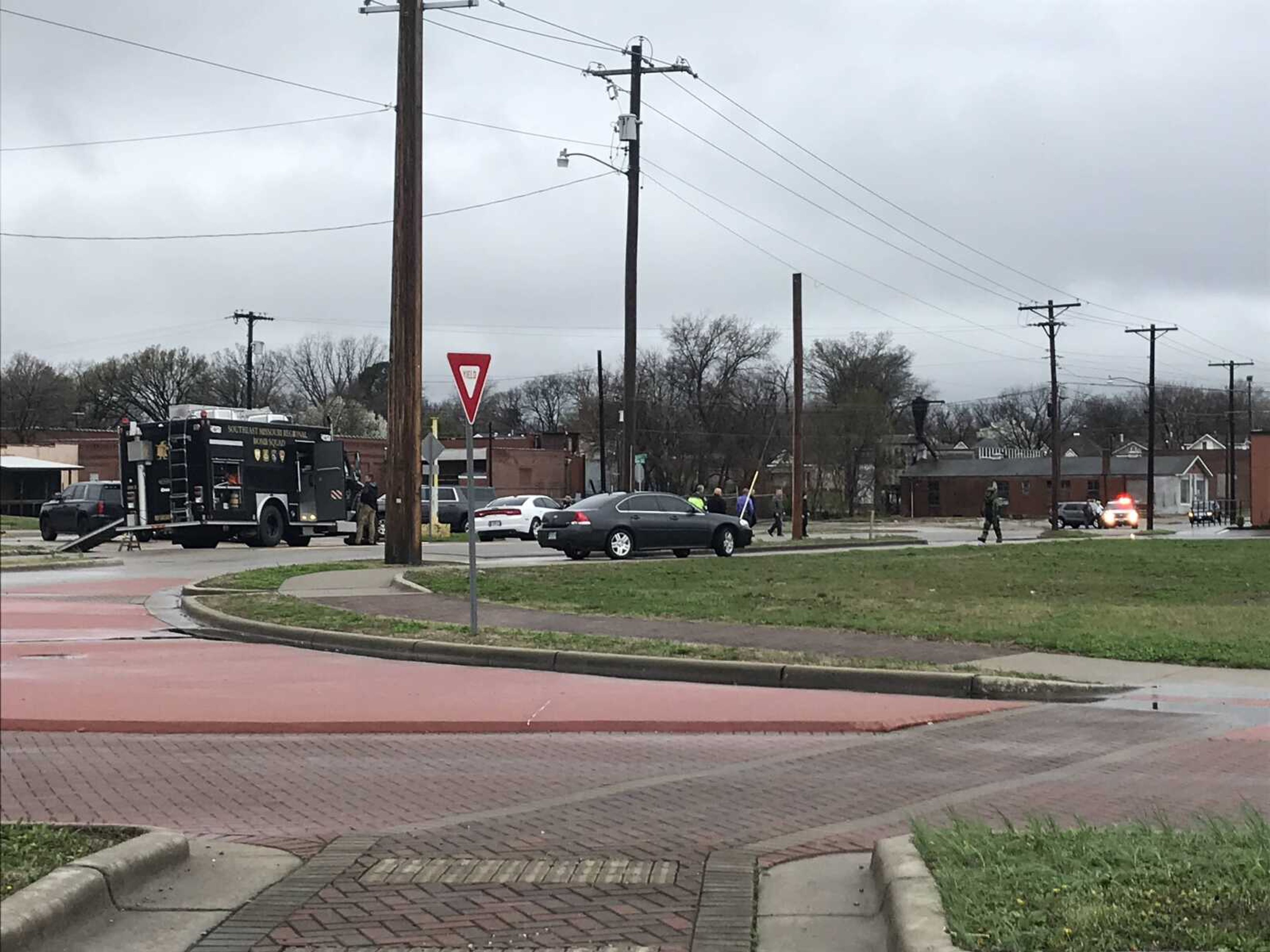 Southeast Missouri Regional bomb squad was on scene at Southeast's River Campus Thursday afternoon to investigate a suspicious backpack outside of the Band Annex. The backpack was all clear.