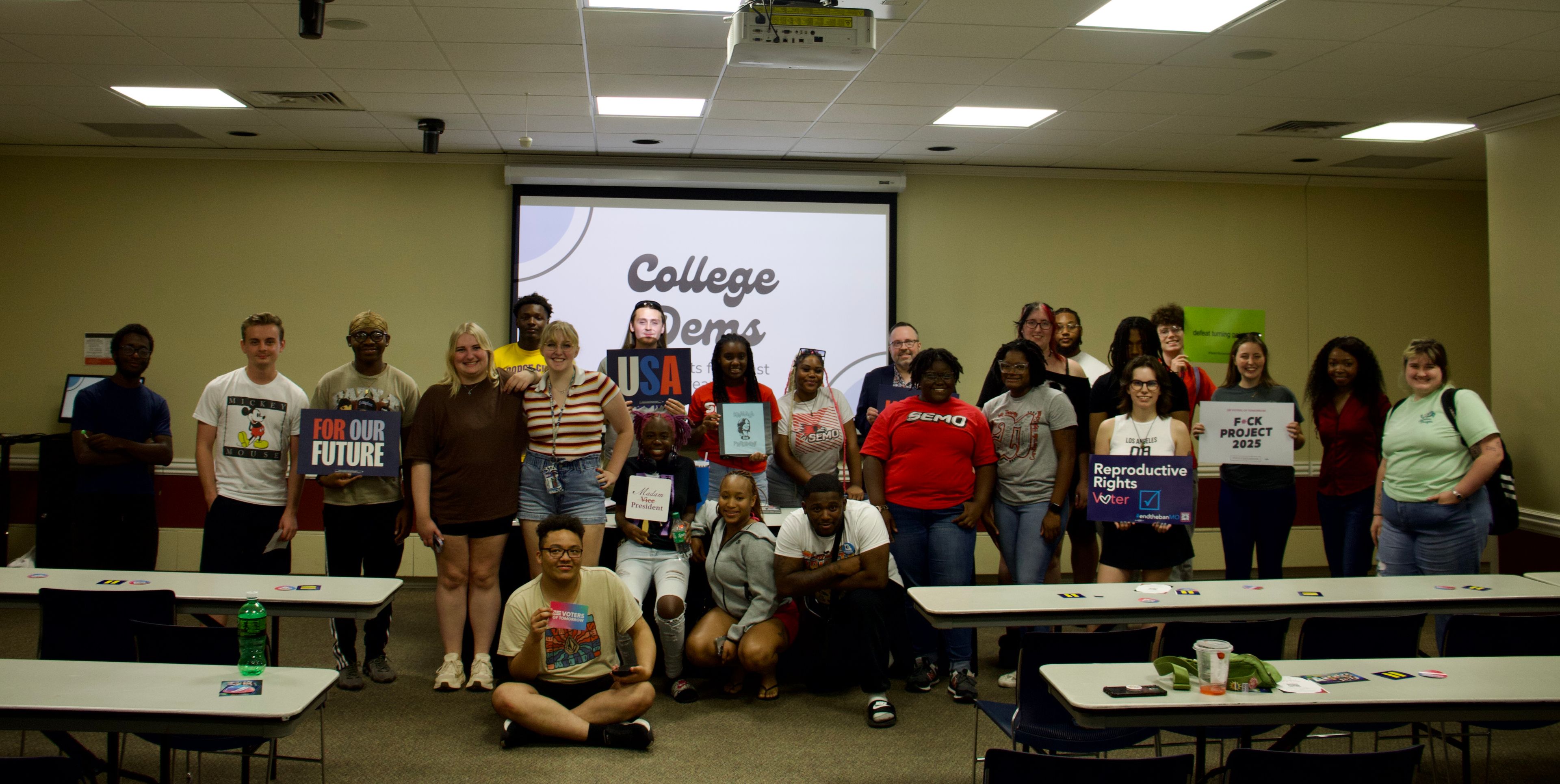 The College Democrats pose for a group photo.