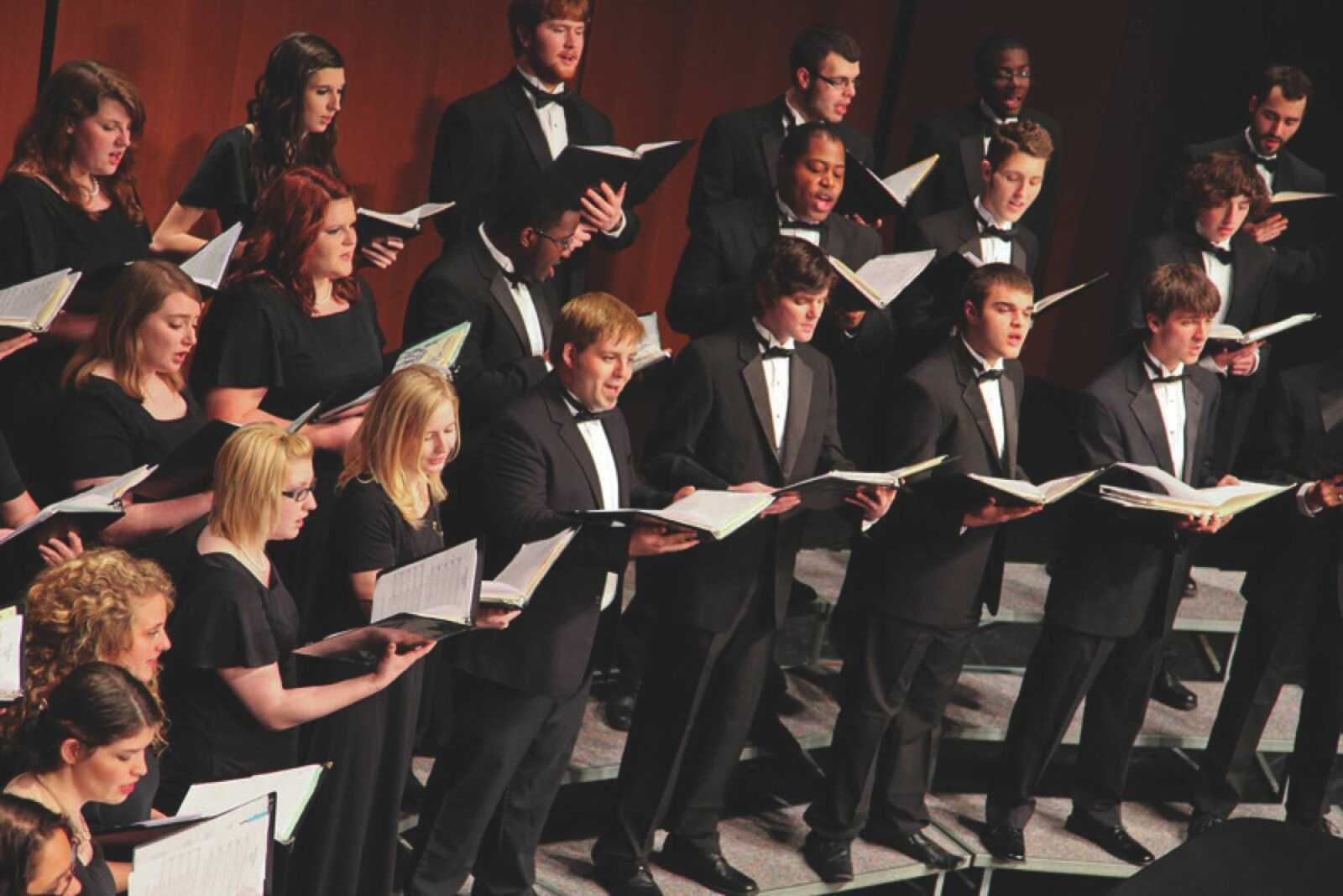 University and Chamber Choirs to perform in an all-in-one concert
