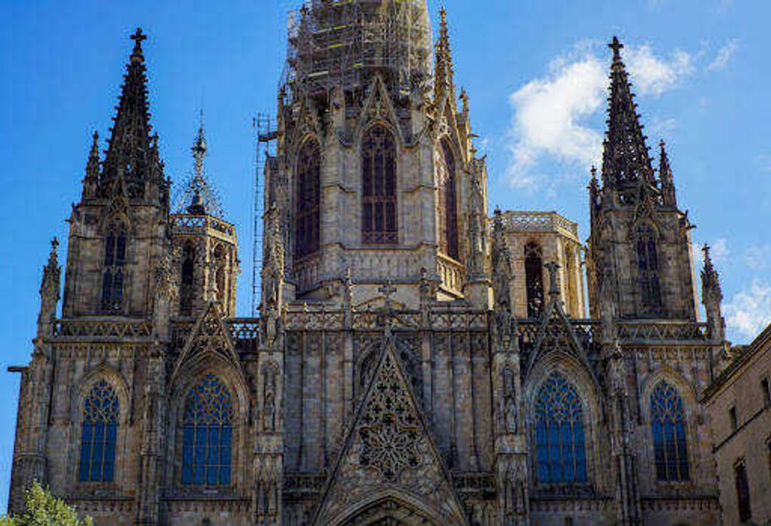 The Cathedral of Barcelona sits prettily as a common place for locals to spend a relaxing evening with a beautiful view. 
