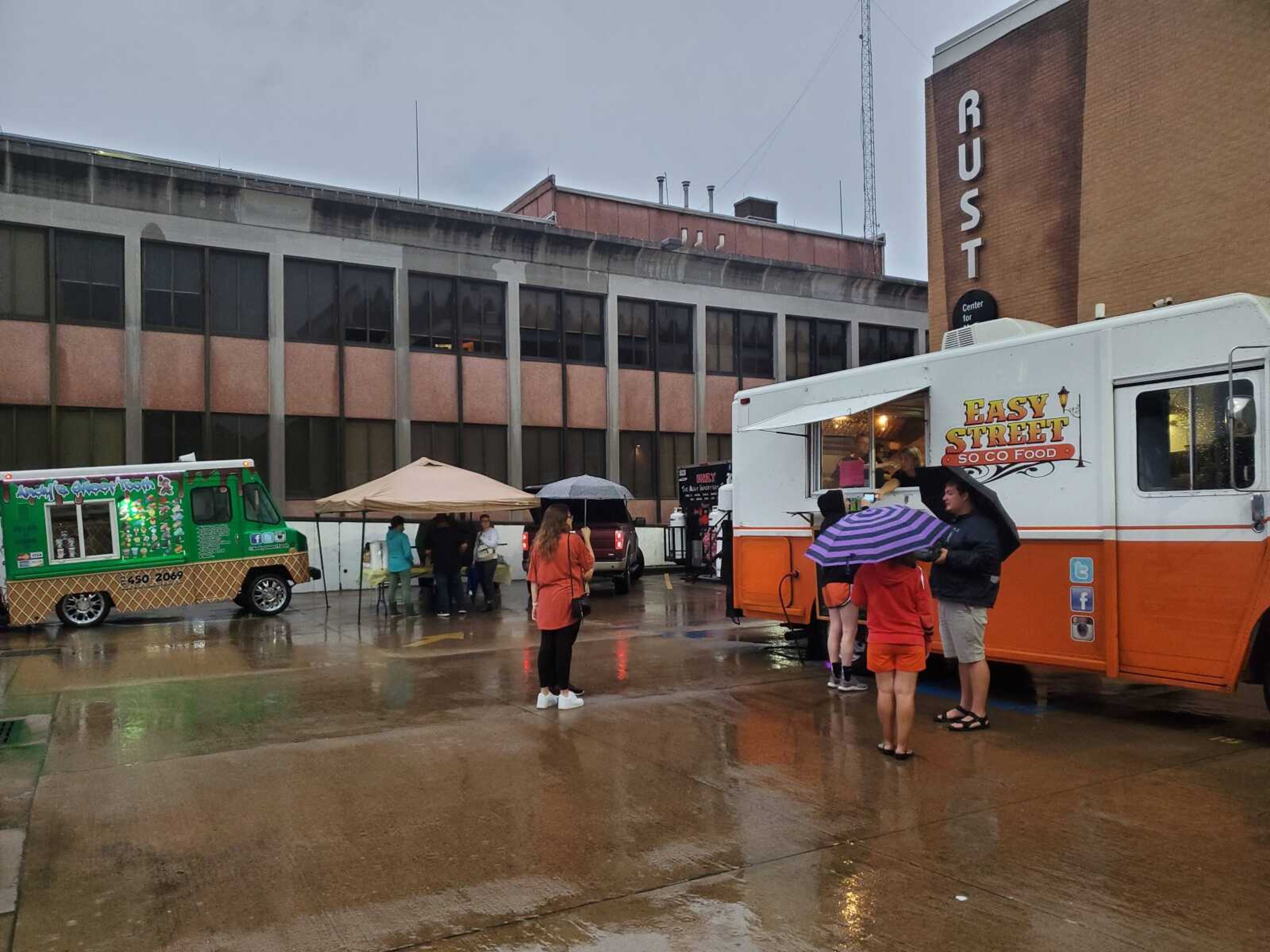 Food Truck Friday refuses to be rained out