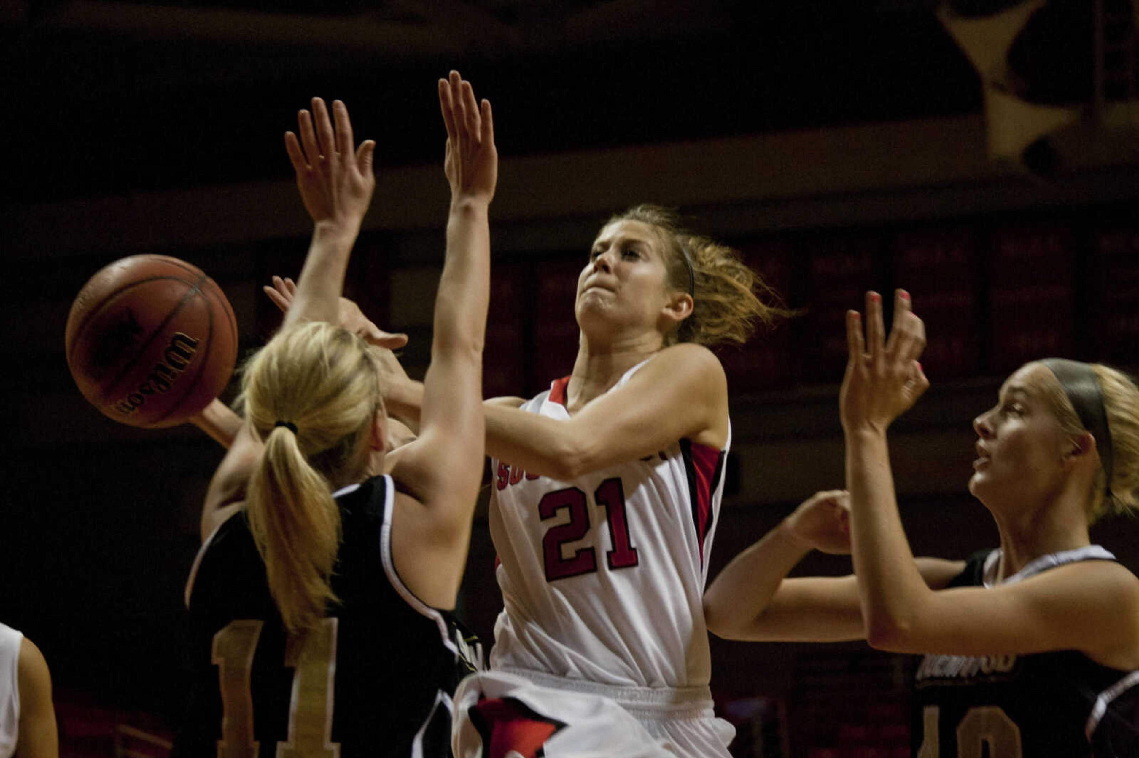 Senior guard Karley Evans scored 15 points in Southeast's 66-56 win against Lindenwood. - Photo by Nathan Hamilton