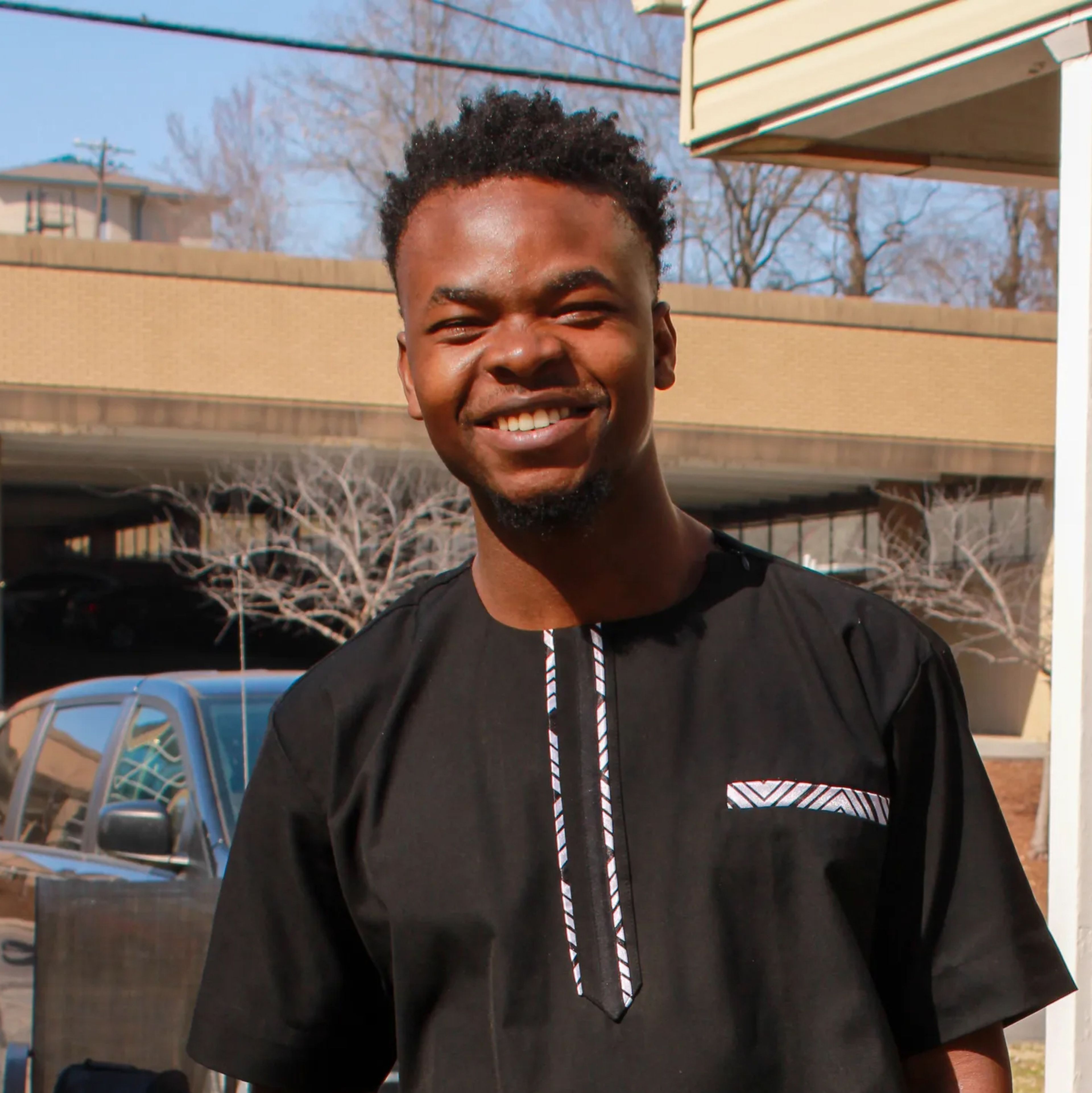Zimbabwean SEMO student Chris Furusa provides nourishment and friendship for community through traditional African food - home hero image