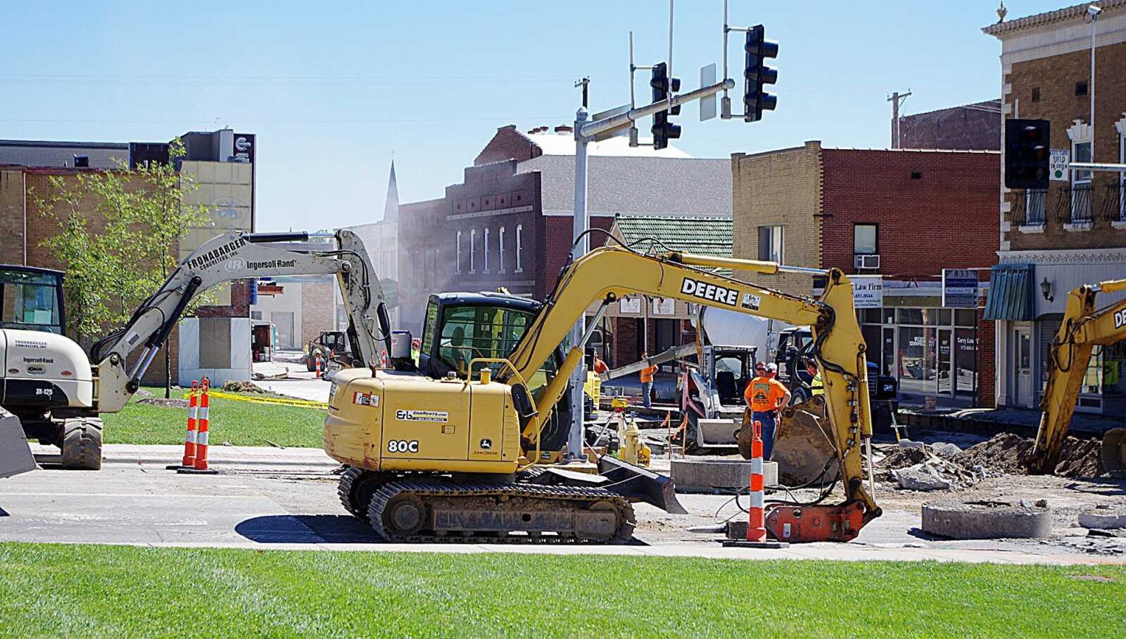 Intersection of Pacific St. and Broadway under construction, which was supported by Old Town Cape. Photo by Nathan Hamilton