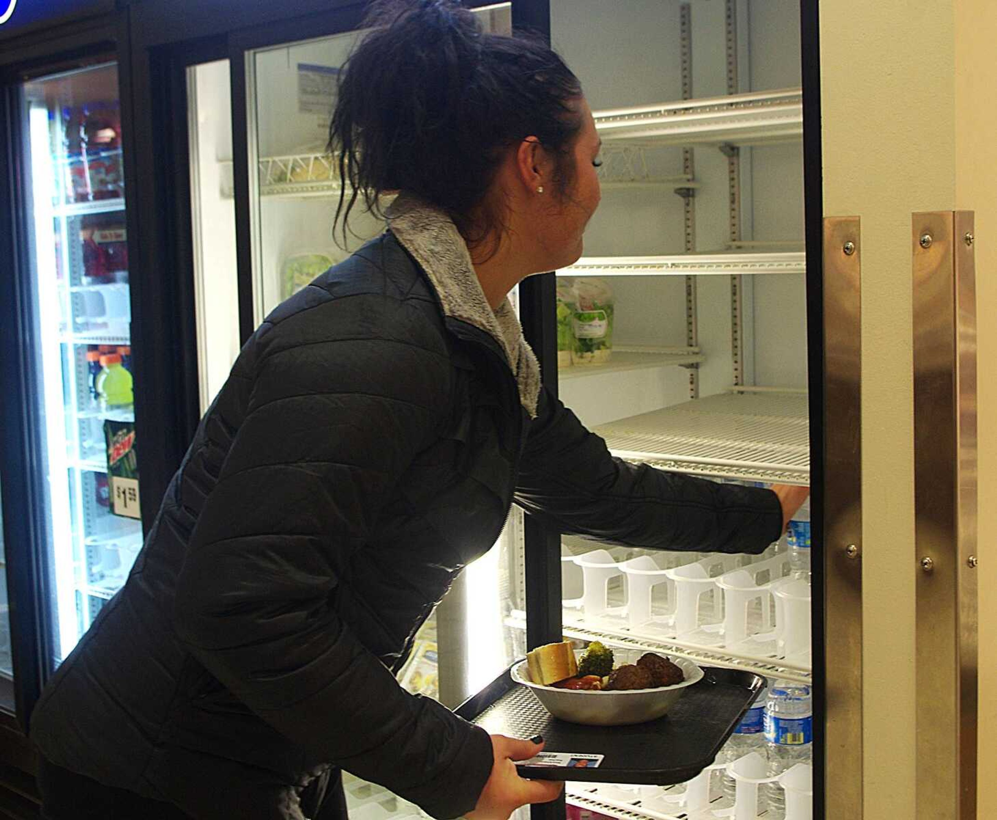 Chartwells offers students new food classification system