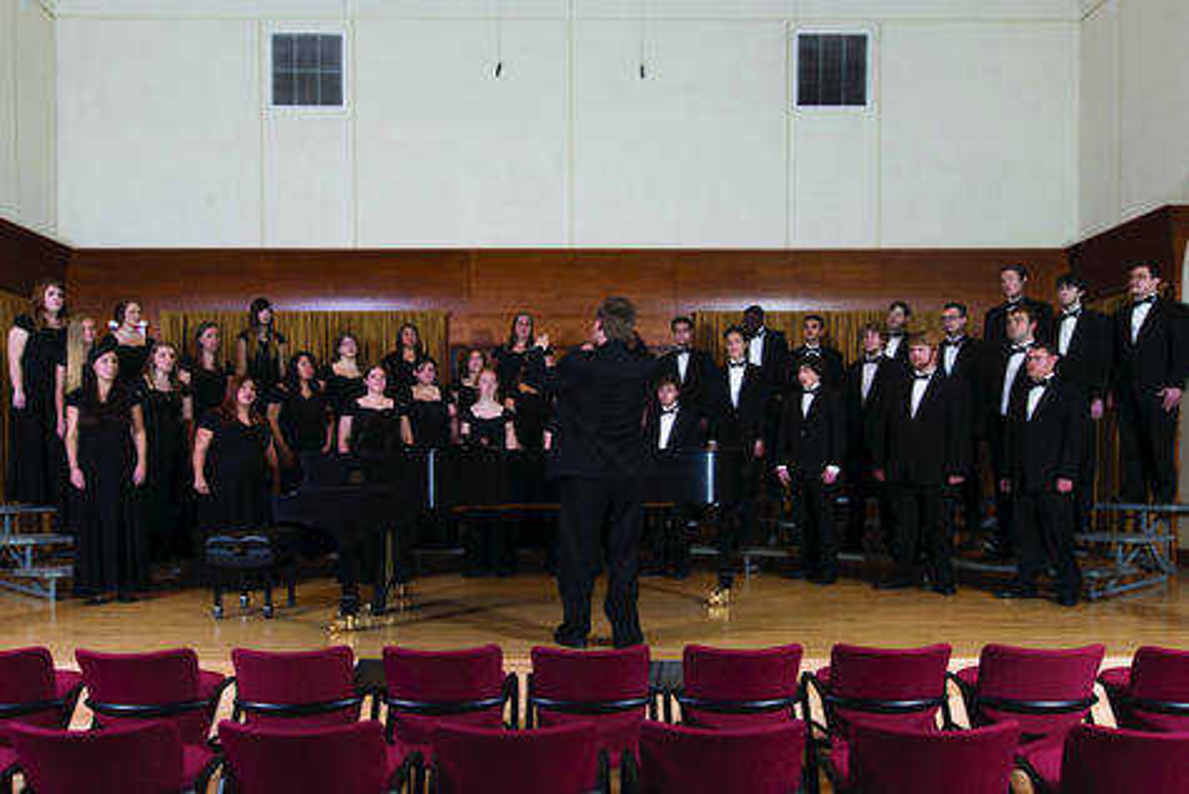 Southeast's symphony and choirs pair with SIU for Beethoven's Ninth