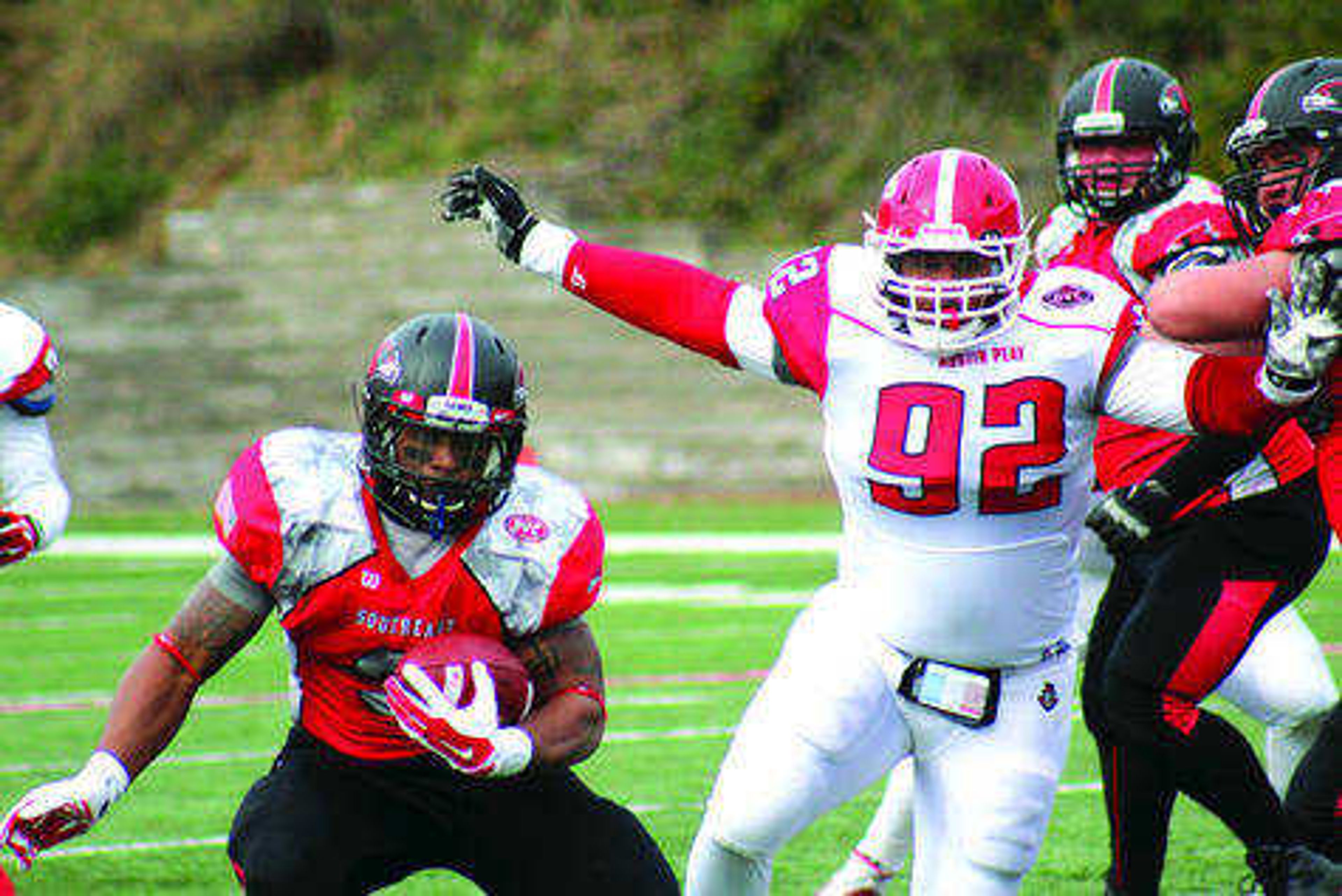 Football team routs Austin Peay 42-7