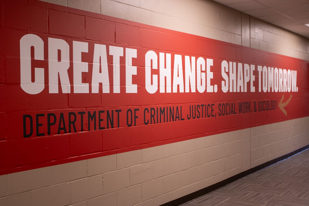 SEMO lanza el primer título de justicia penal de 90 créditos en su tipo…