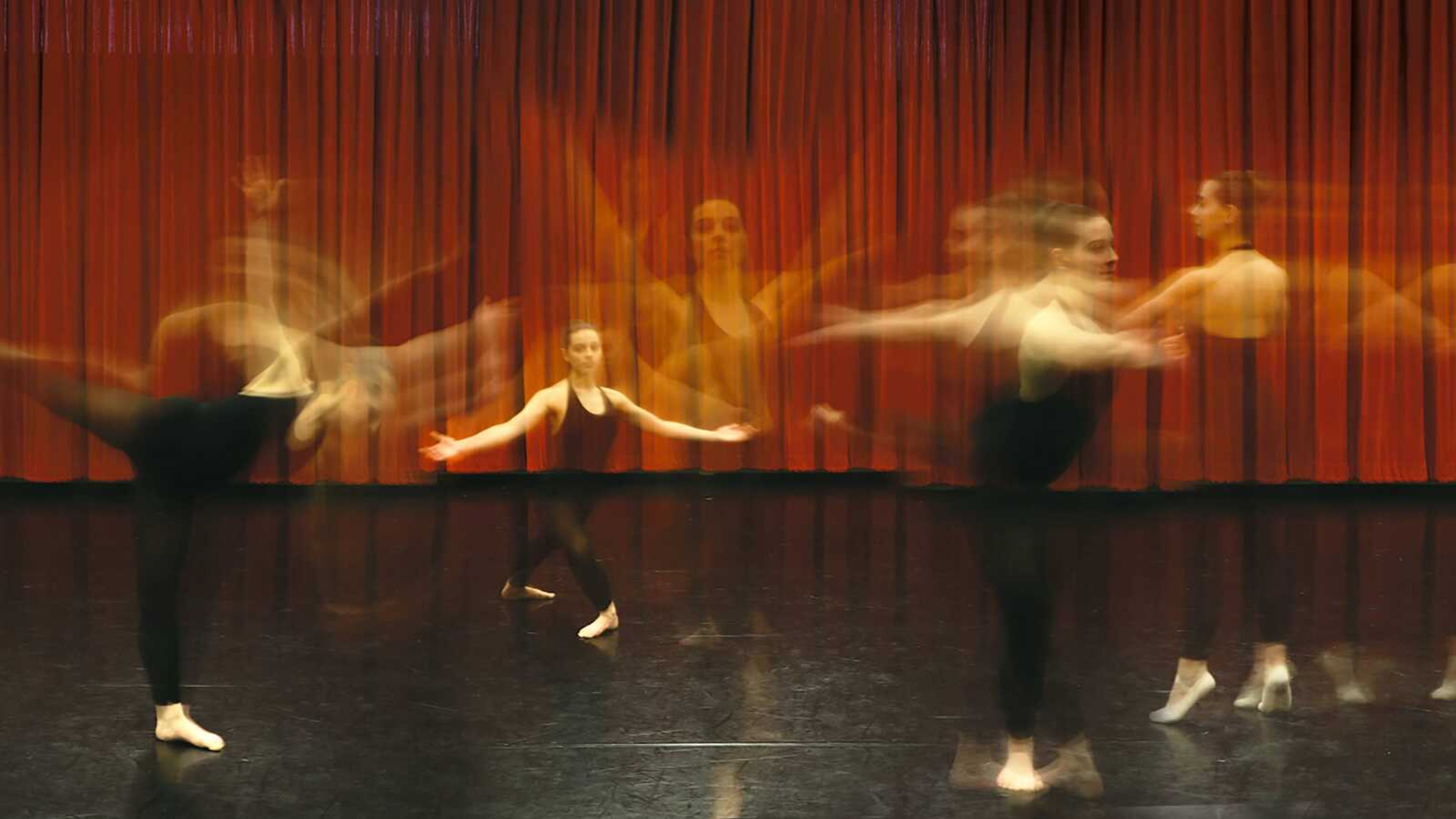 Perpetual motion, a dancer’s approach to physics
