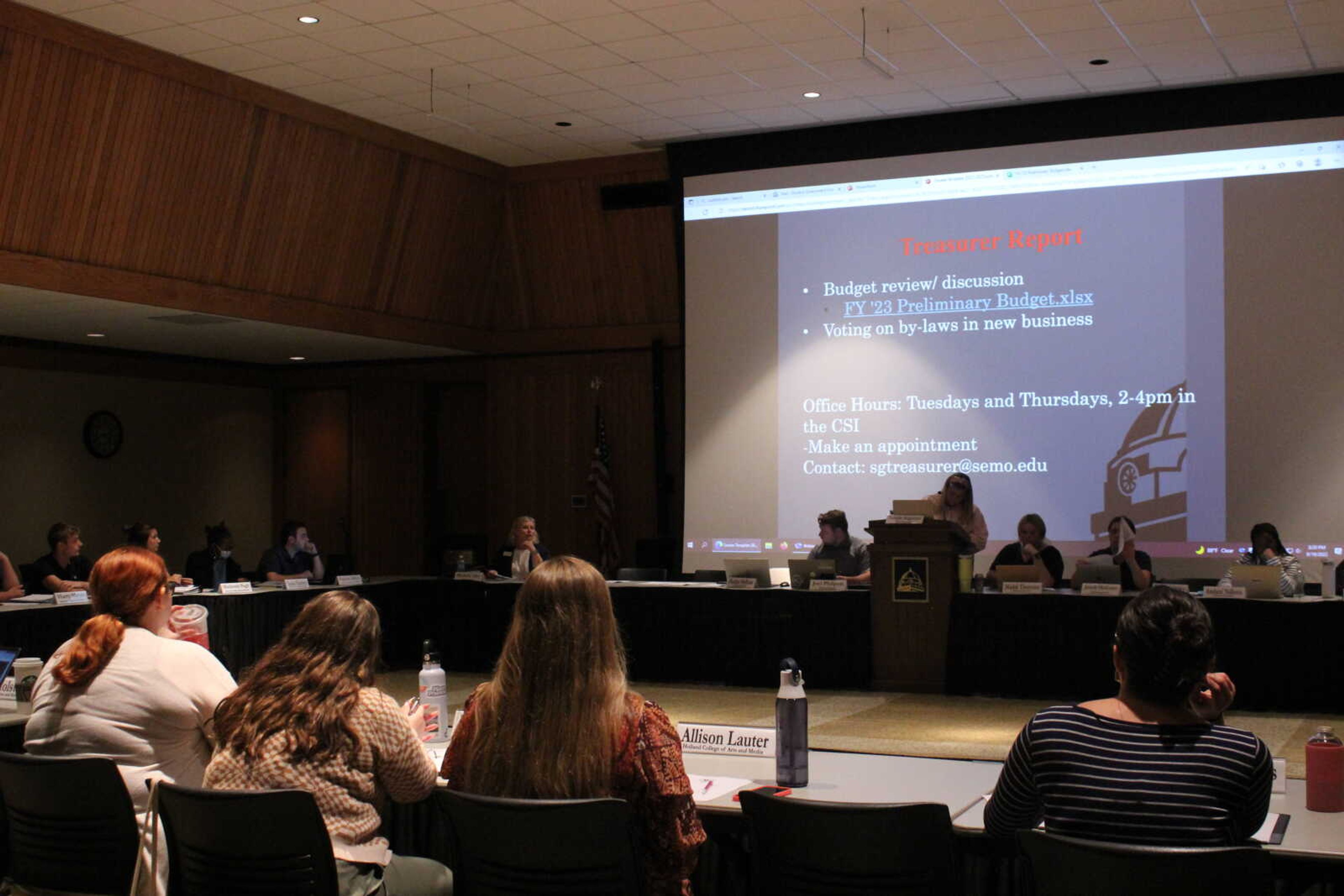 SGA presents funding expenses and applications for student organizations budgets
