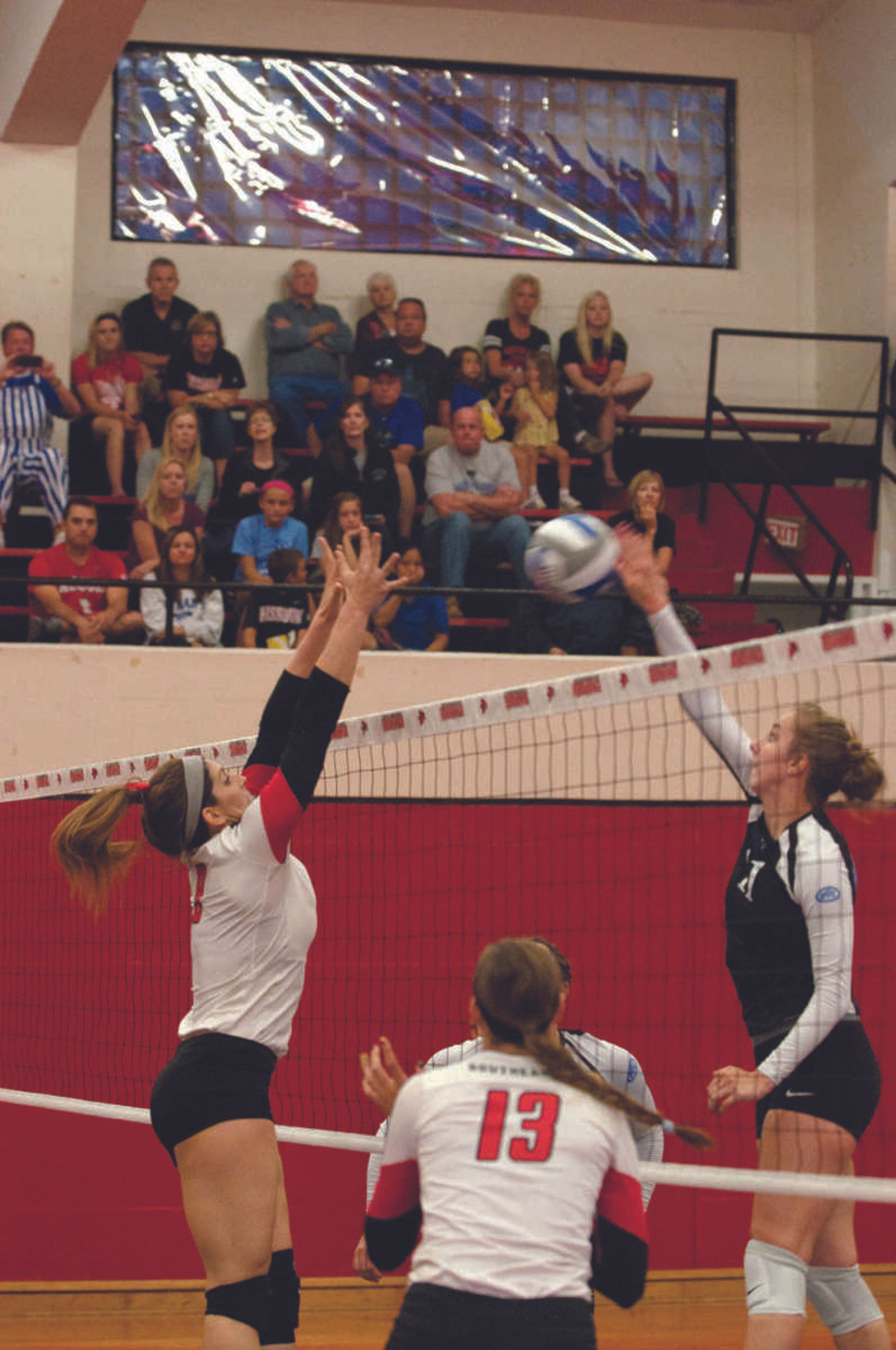 Redhawks volleyball team rebound from back-to-back road losses to beat Jacksonville State