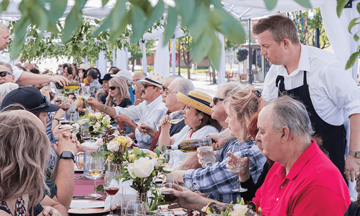 Labor Day weekend harvest festivals and community fairs