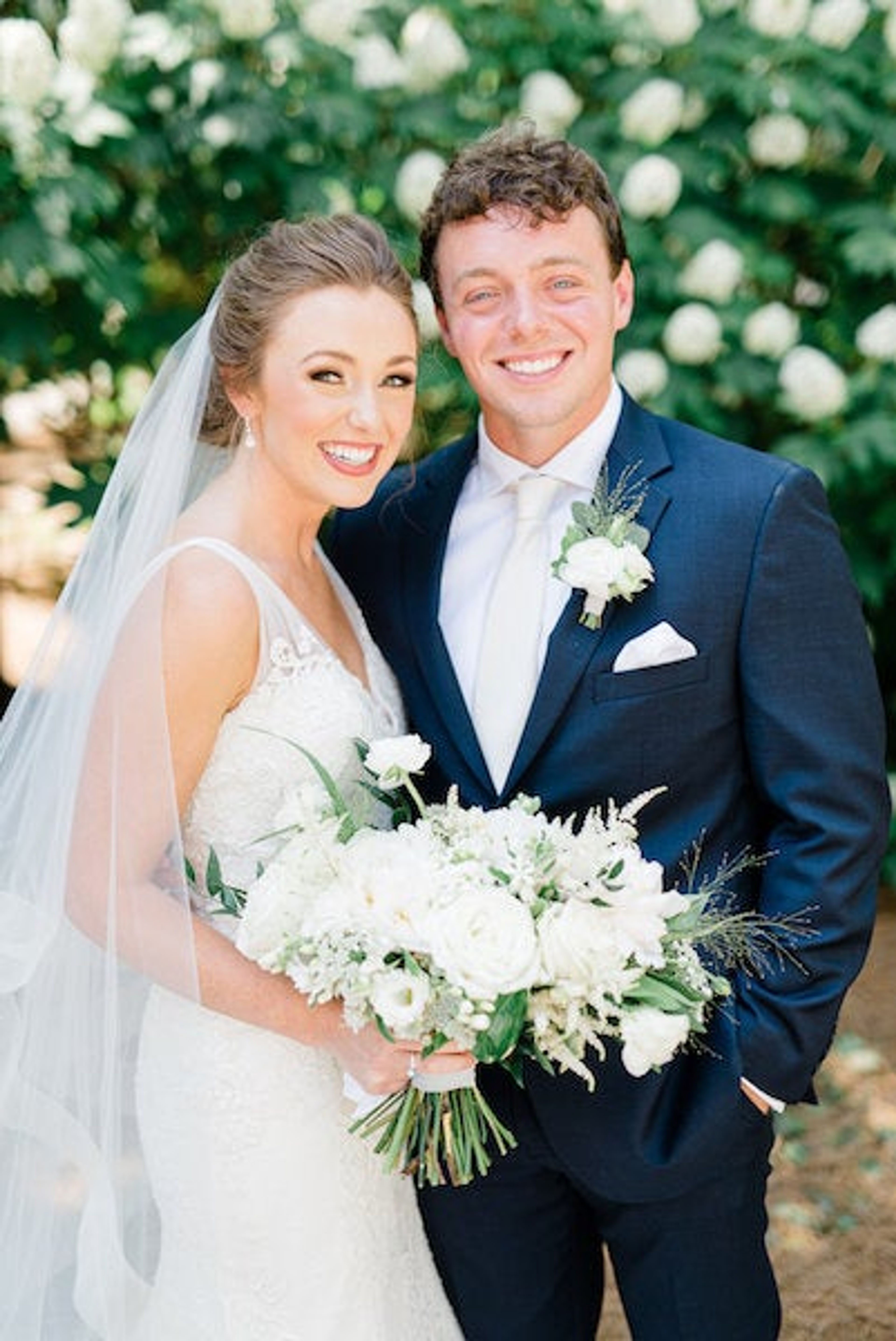 Emily Abernathy \u0026 Brooks Haley: A Hoover Wedding, image size:3840x5746