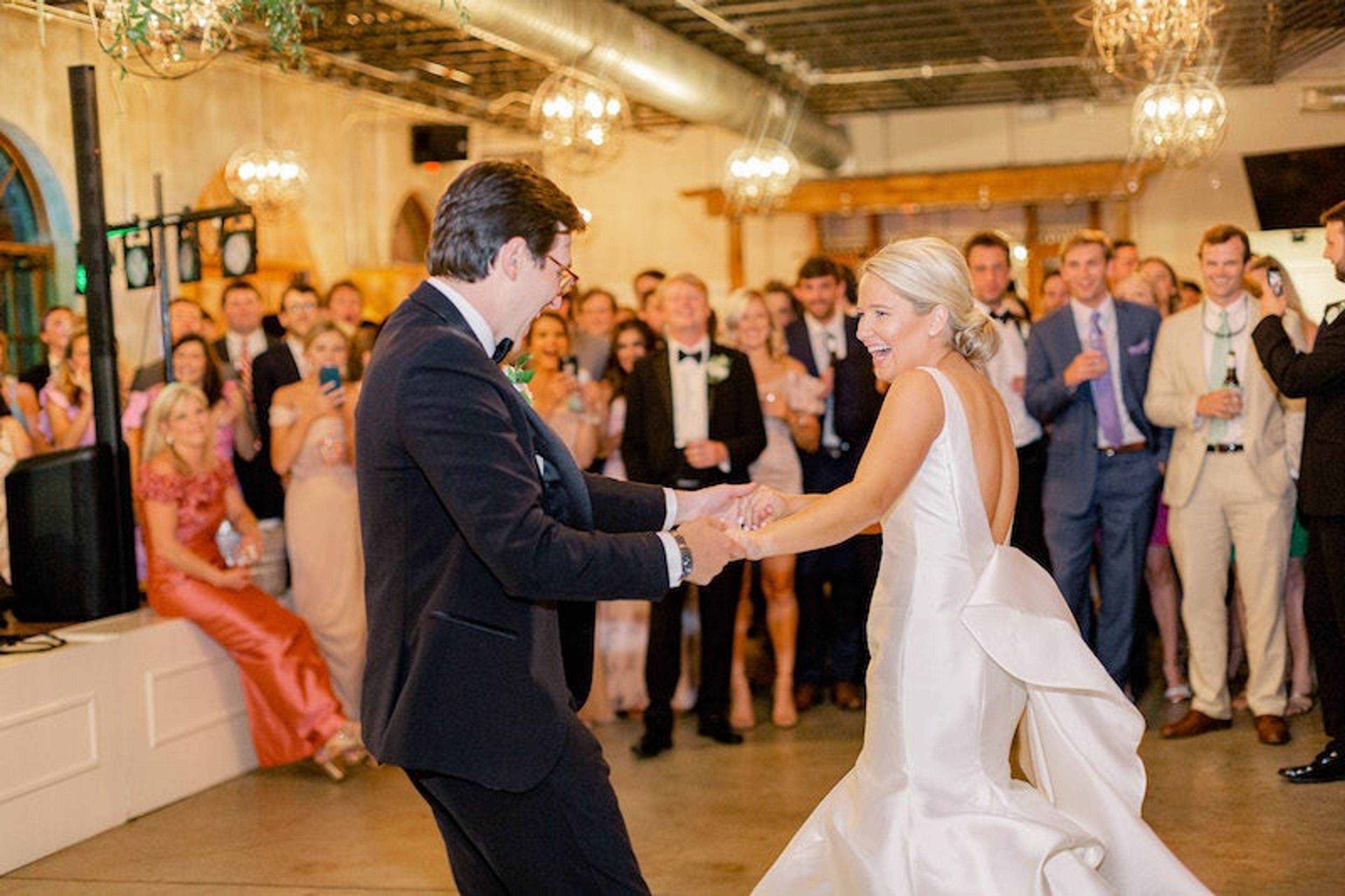 Grace \u0026 Michael: A Hoover Wedding, image size:3840x2558