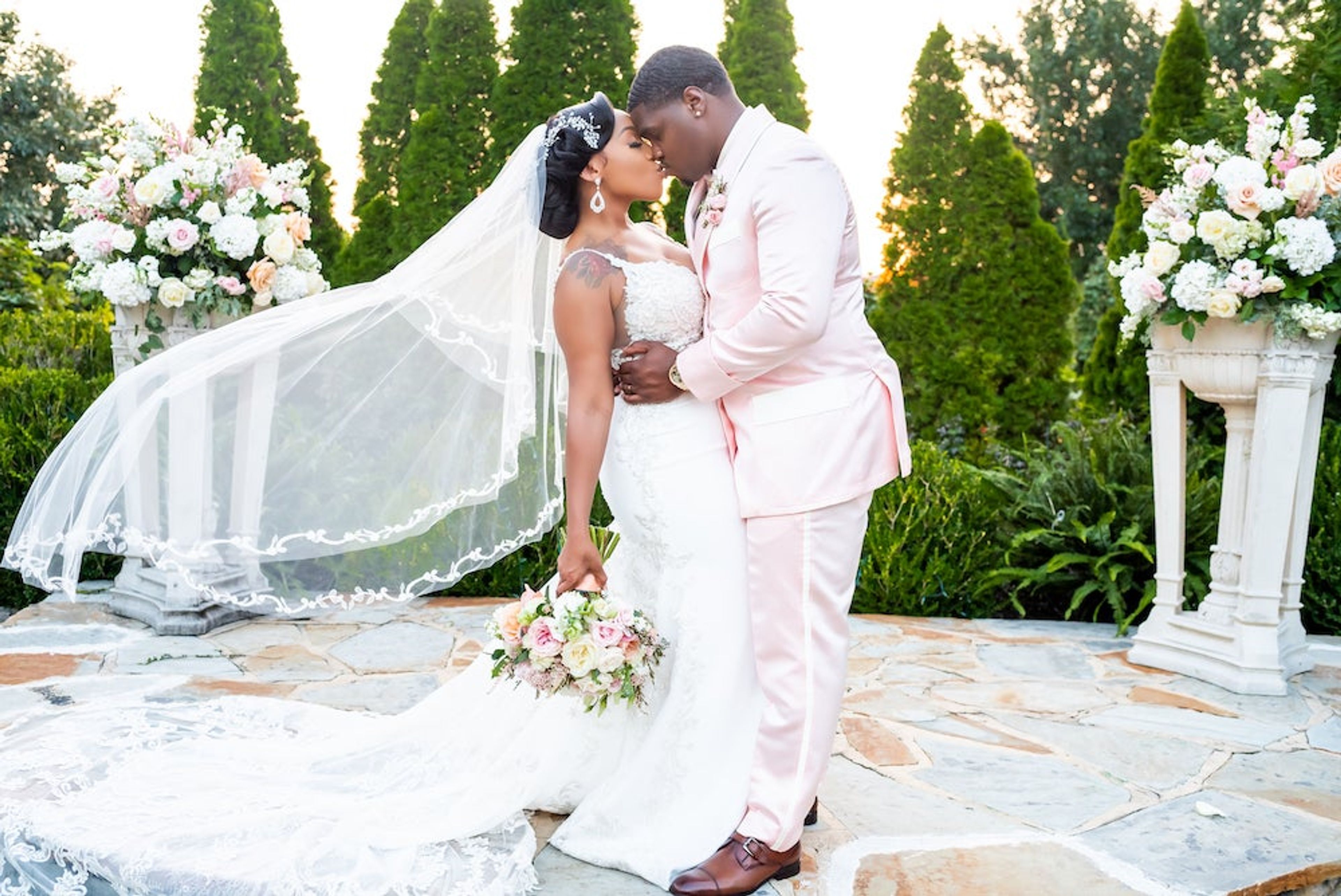 Emma \u0026 Tyler: A Hoover Wedding, image size:3840x2565