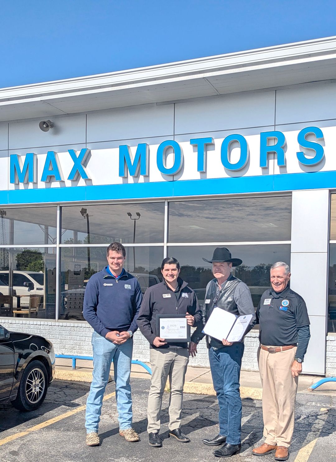 Max Motors GM honored with Patriot Award