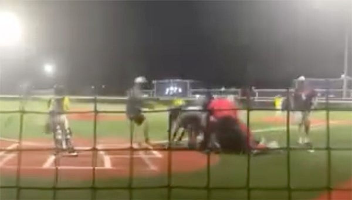 Field Fight Roosevelt Brown speaks out after on-field fight with umpire
