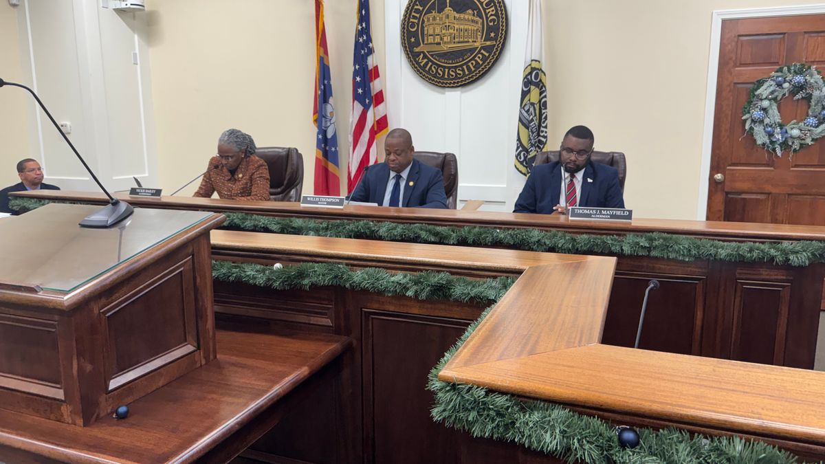 City board votes 2–0 to oppose statewide school choice efforts