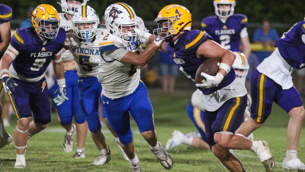 Flashes see Stars after opening loss to Winona Christian