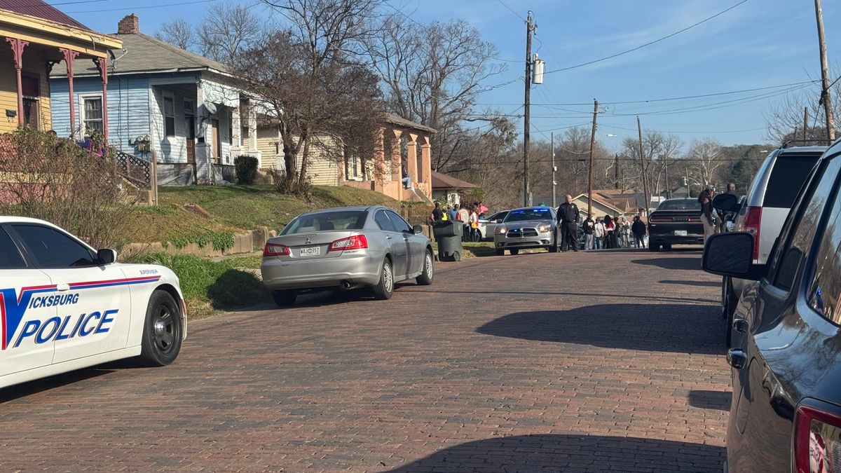 Vicksburg police identify couple in suspected murder-suicide