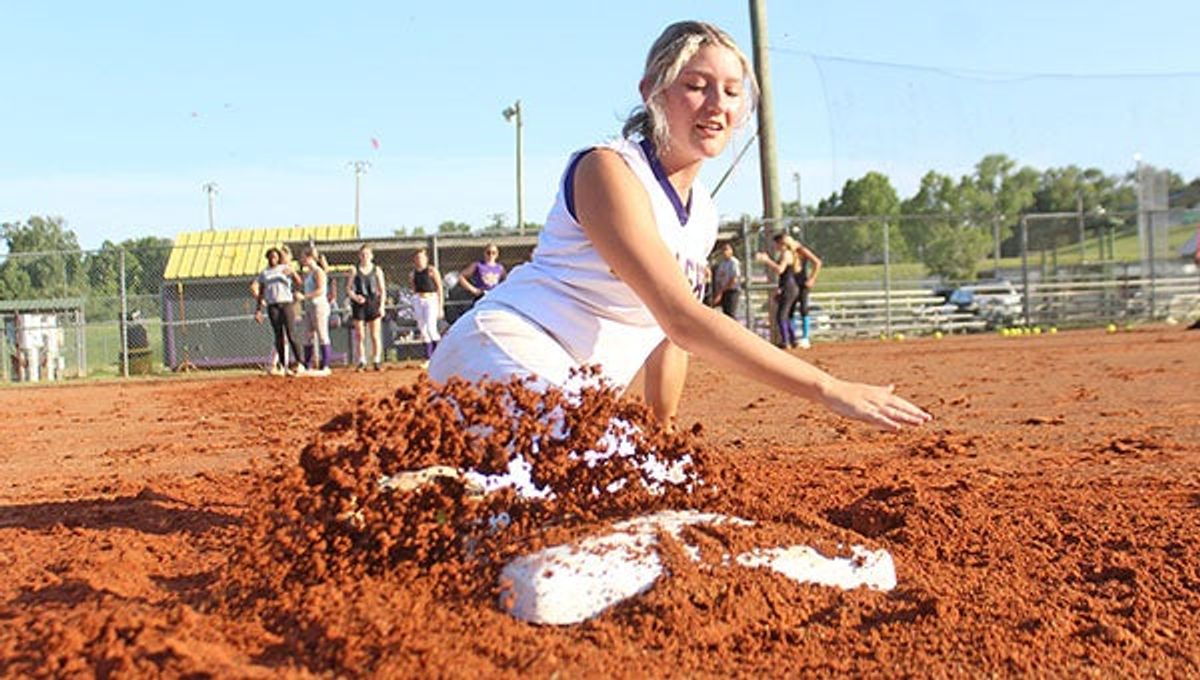 Lady Flashes eager to end a long softball playoff drought