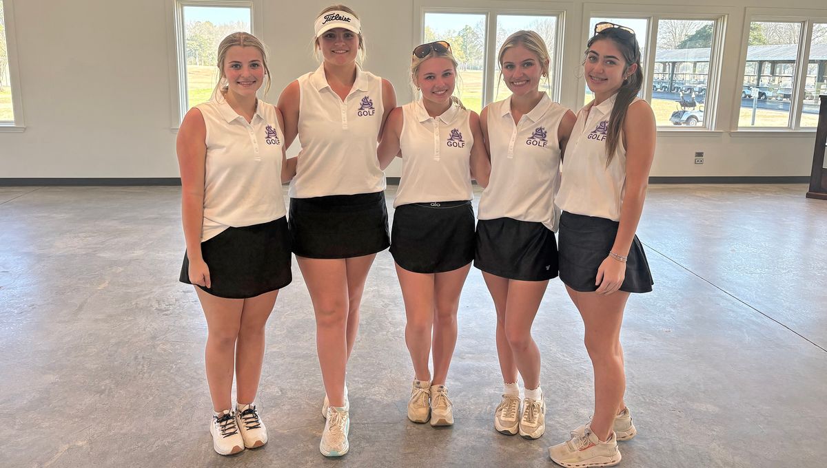 Lady Flashes finish second at season-opening golf tournament