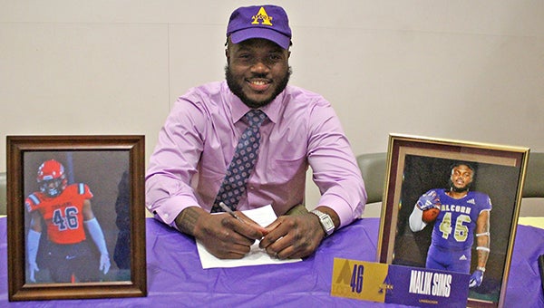 Former Warren Central star Malik Sims signs with Alcorn Stat
