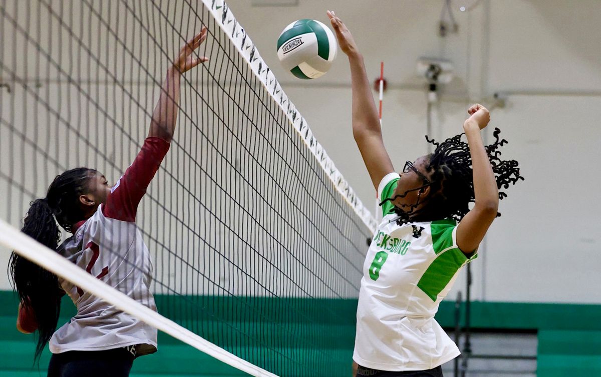 Missy Gators beat Lanier for third win in a row