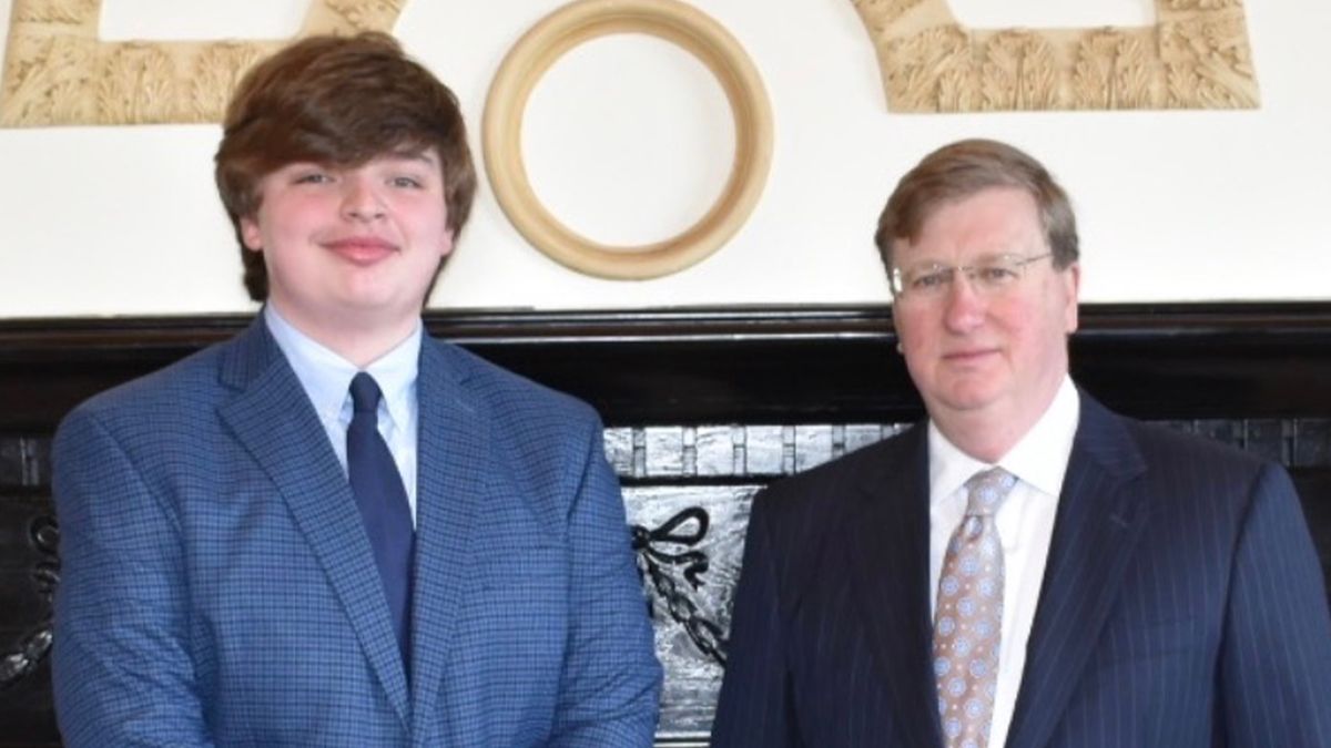 Warren Central senior gains firsthand look at state government