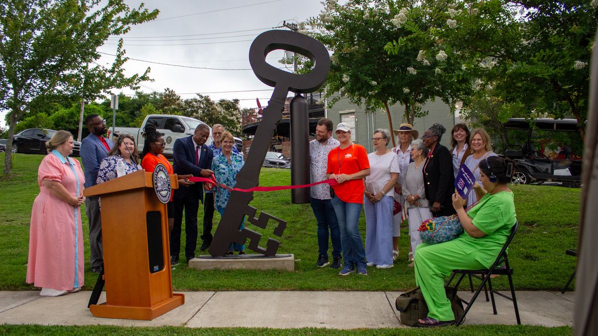 A toll in downtown: Interactive sculpture unveiled in Washington Street Park