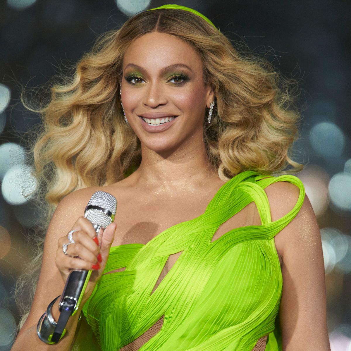 beyonce black and green dress See Beyoncé's best looks from her haute couture-rich Renaiss beyonce dress