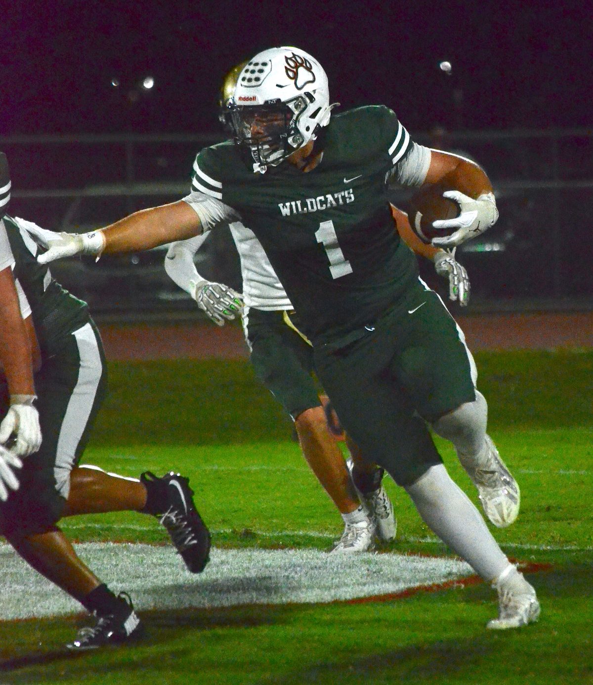 Wildcats wrap up win against Mattoon
