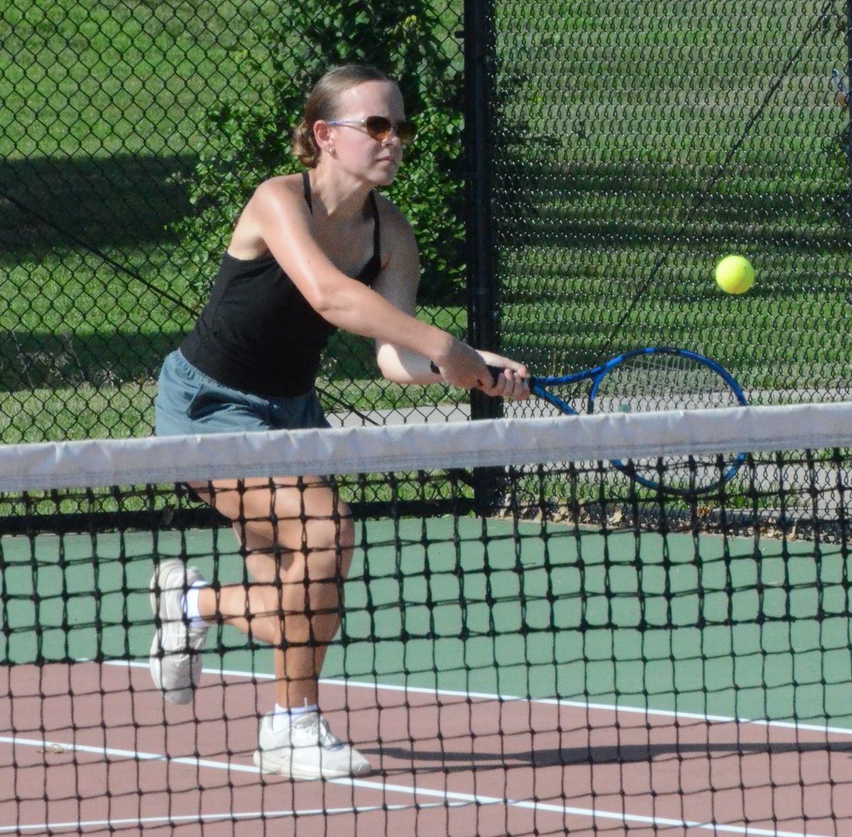 Van Kampen wins singles title
