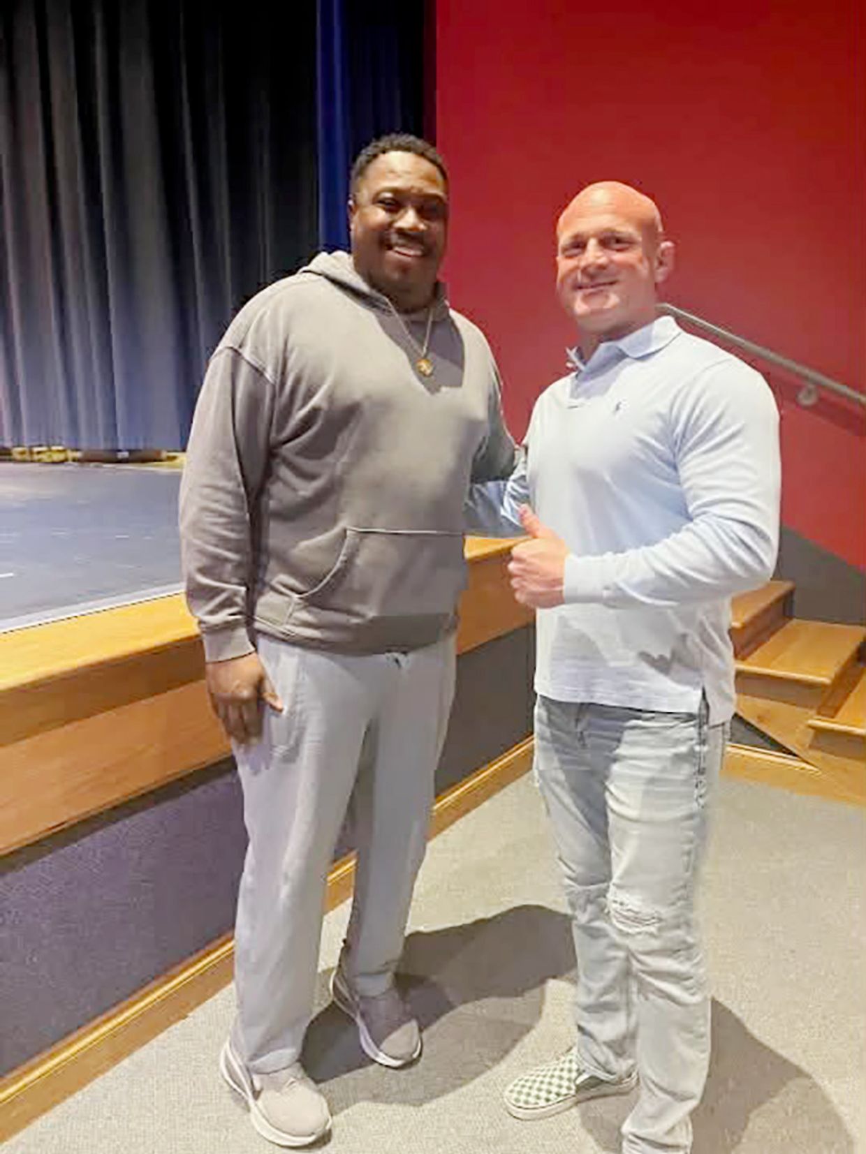 Motivational speaker Ricky Johnson Jr. inspires personal gro...