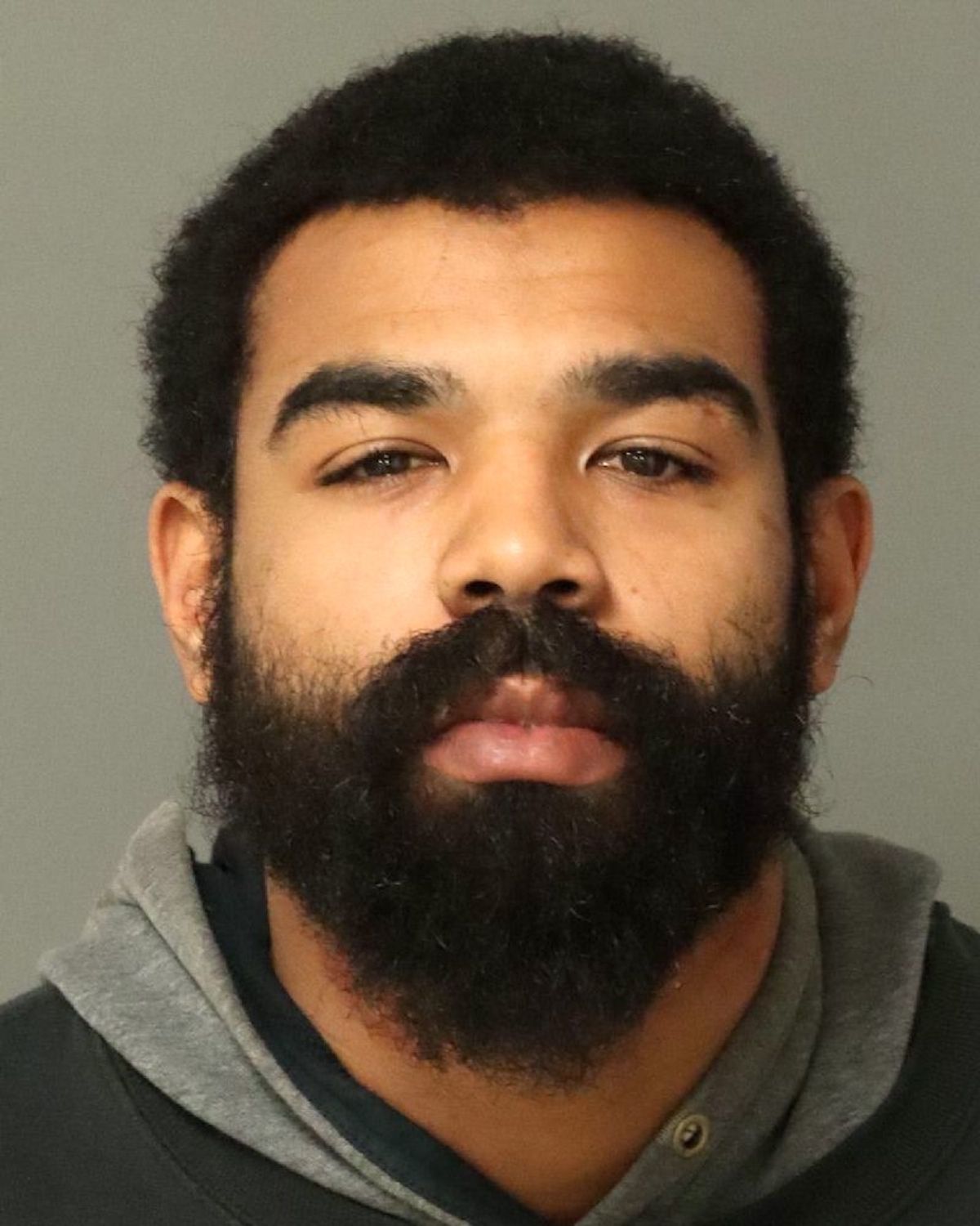 Raleigh man charged after standoff ends
